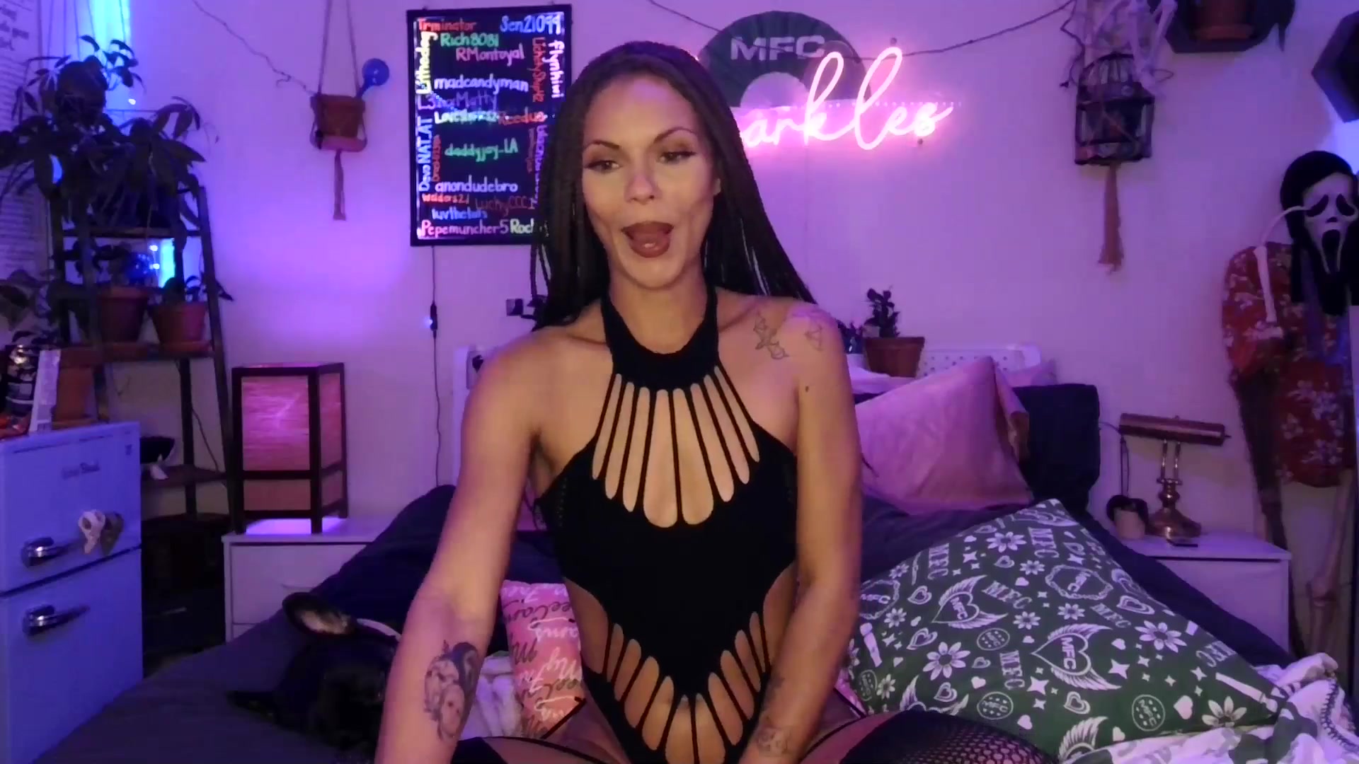 Gallery image thumbnail from SPARKL3S's myfreecams stream on, 11/23/2025, 09:00 image 13 of 20
