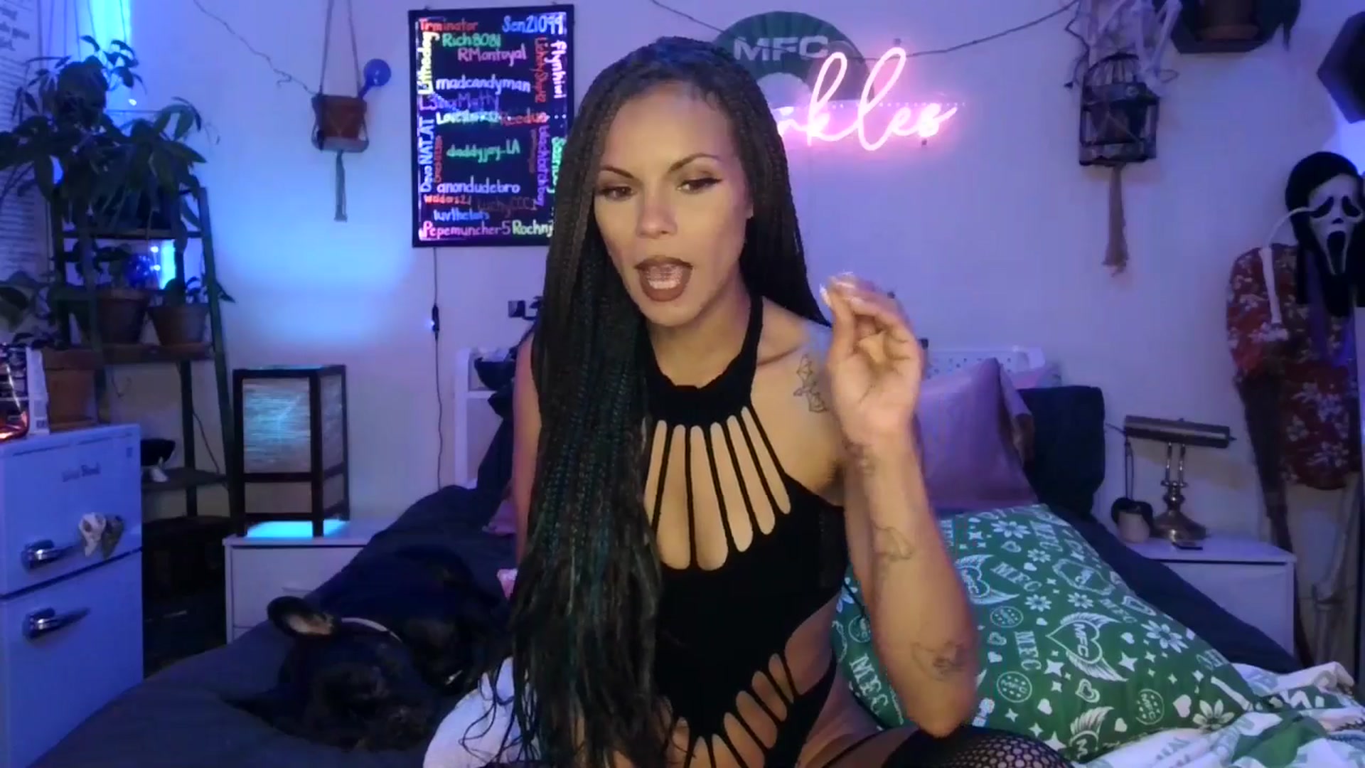 Gallery image thumbnail from SPARKL3S's myfreecams stream on, 11/23/2025, 09:00 image 10 of 20