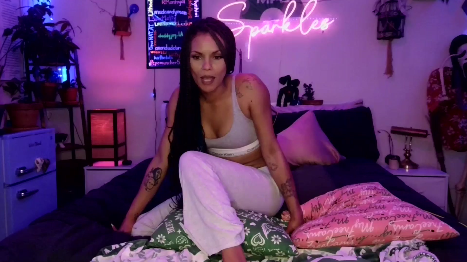 Gallery image thumbnail from SPARKL3S's myfreecams stream on, 11/26/2025, 09:50 image 20 of 20