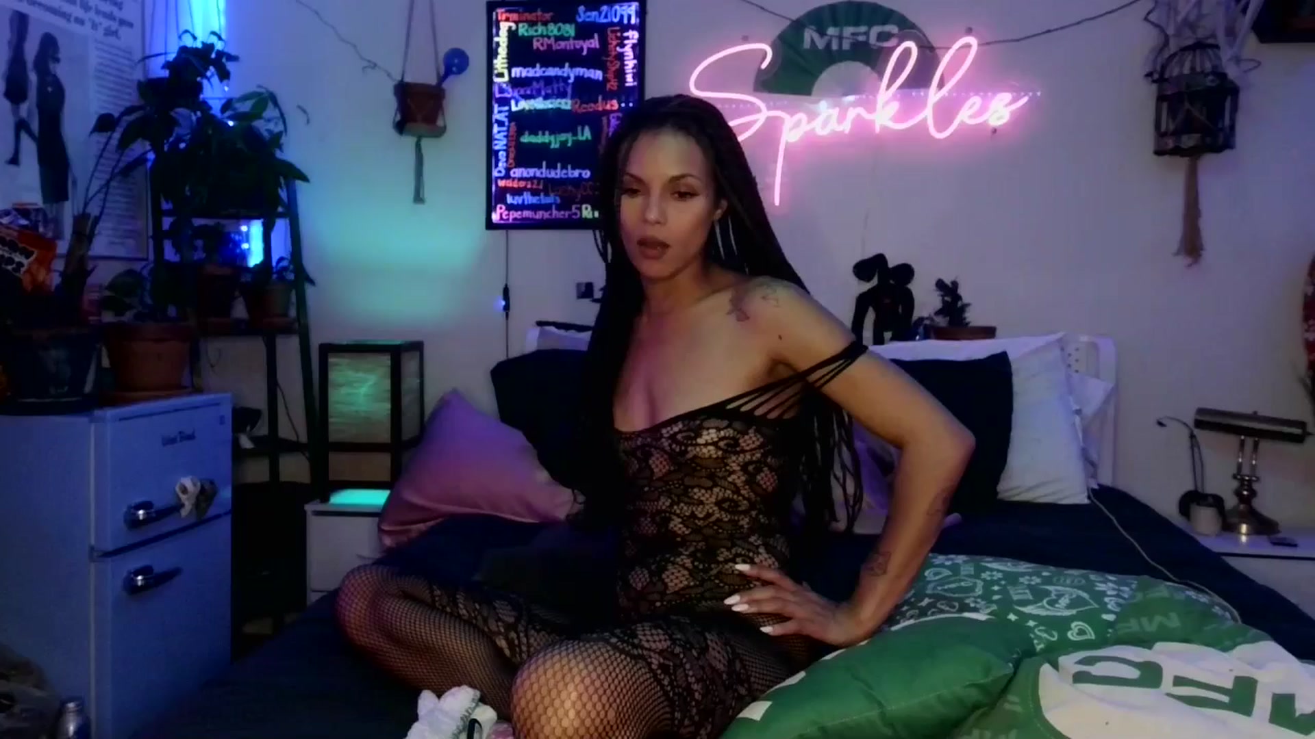 Gallery image thumbnail from SPARKL3S's myfreecams stream on, 11/27/2025, 12:31 image 12 of 20