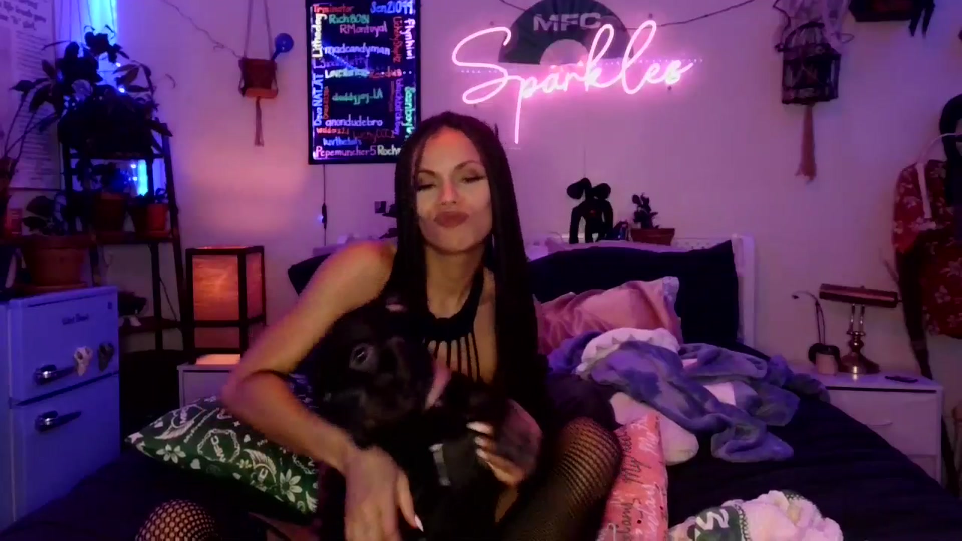 Gallery image thumbnail from SPARKL3S's myfreecams stream on, 11/30/2025, 12:51 image 4 of 20