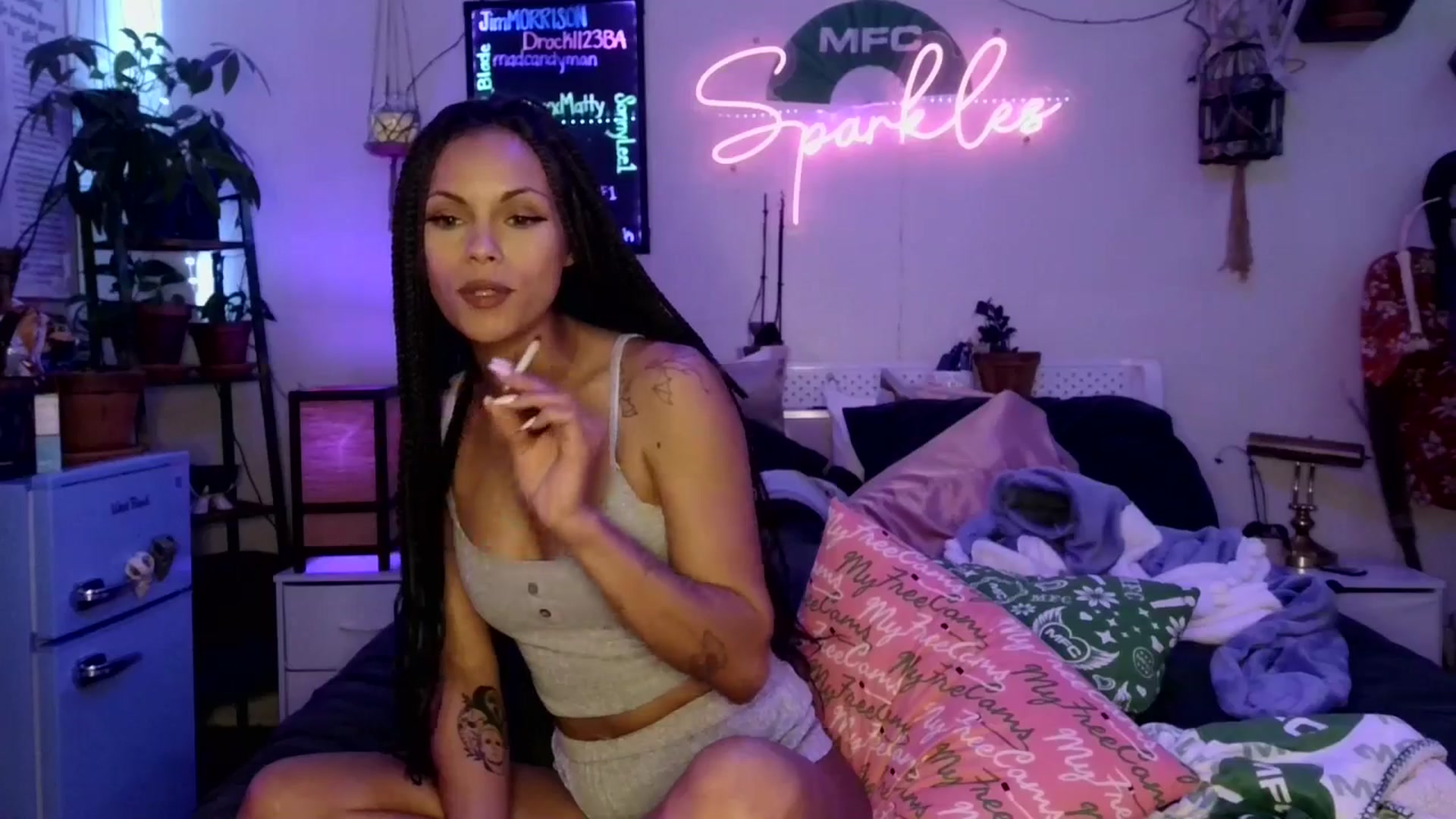 Gallery image thumbnail from SPARKL3S's myfreecams stream on, 12/06/2025, 12:04 image 3 of 20