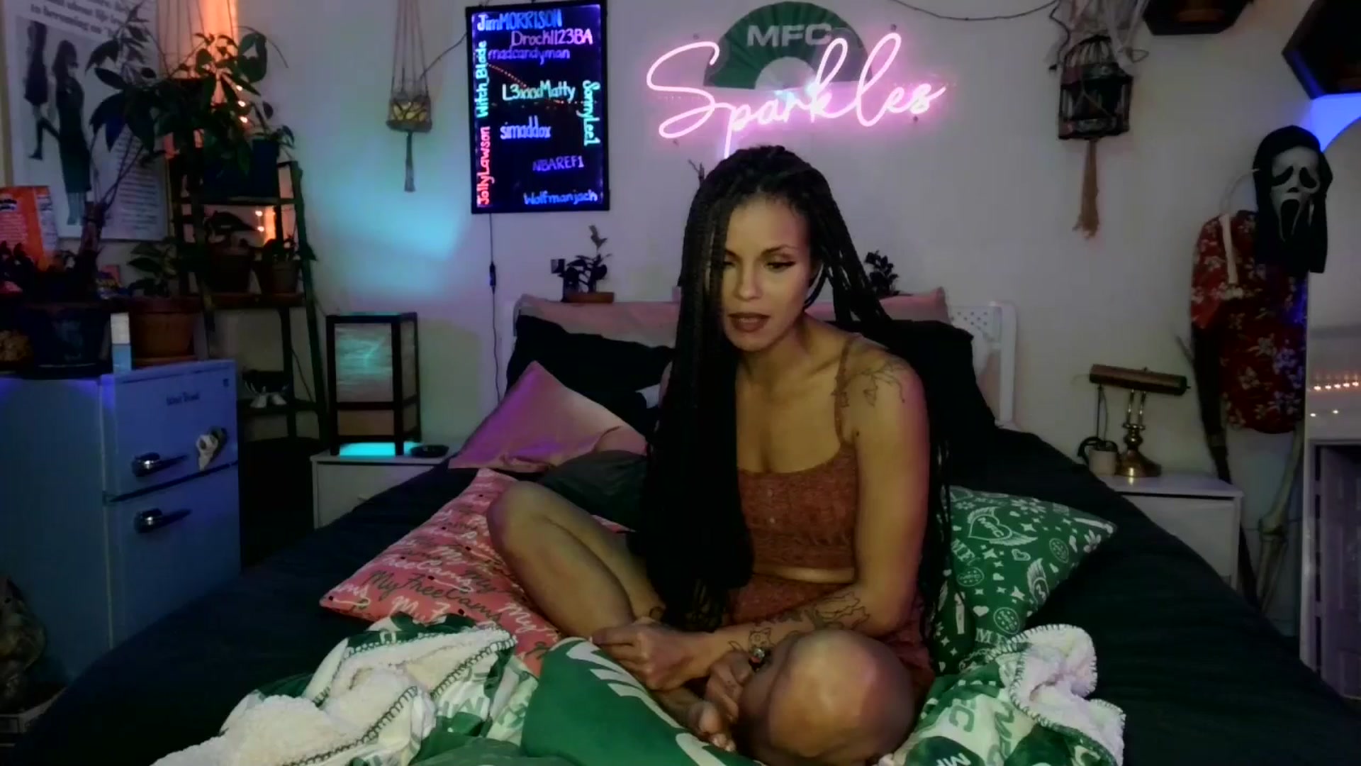 Gallery image thumbnail from SPARKL3S's myfreecams stream on, 12/11/2025, 10:41 image 20 of 20