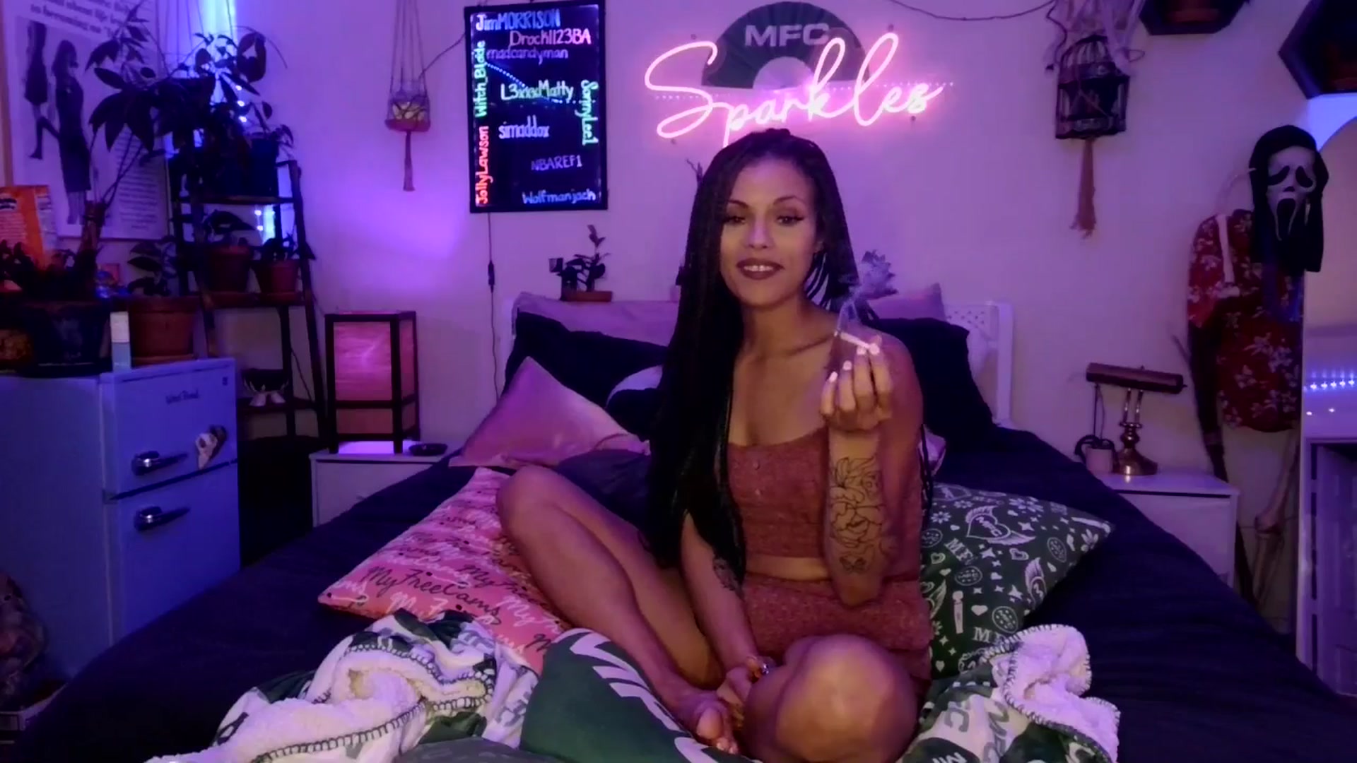 Gallery image thumbnail from SPARKL3S's myfreecams stream on, 12/11/2025, 10:41 image 19 of 20