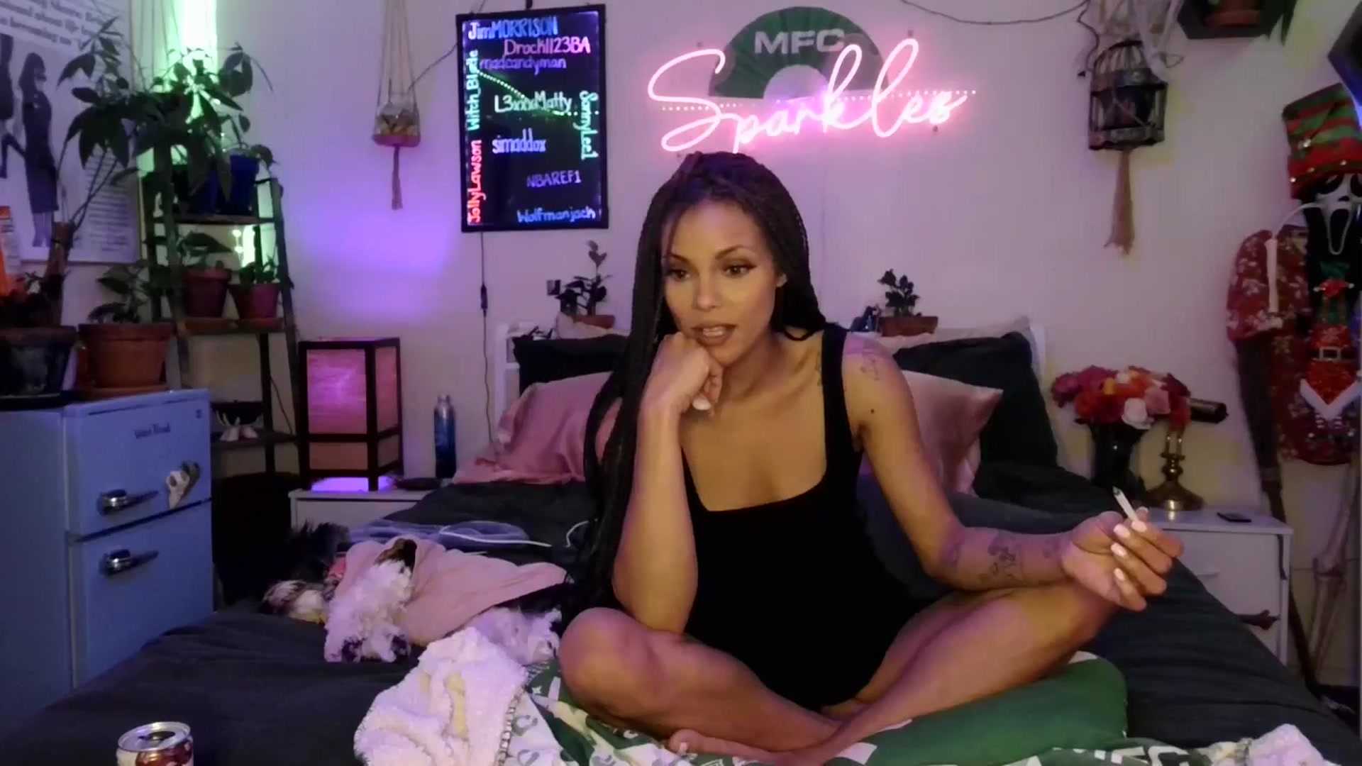 Gallery image thumbnail from SPARKL3S's myfreecams stream on, 12/17/2025, 12:57 image 12 of 20
