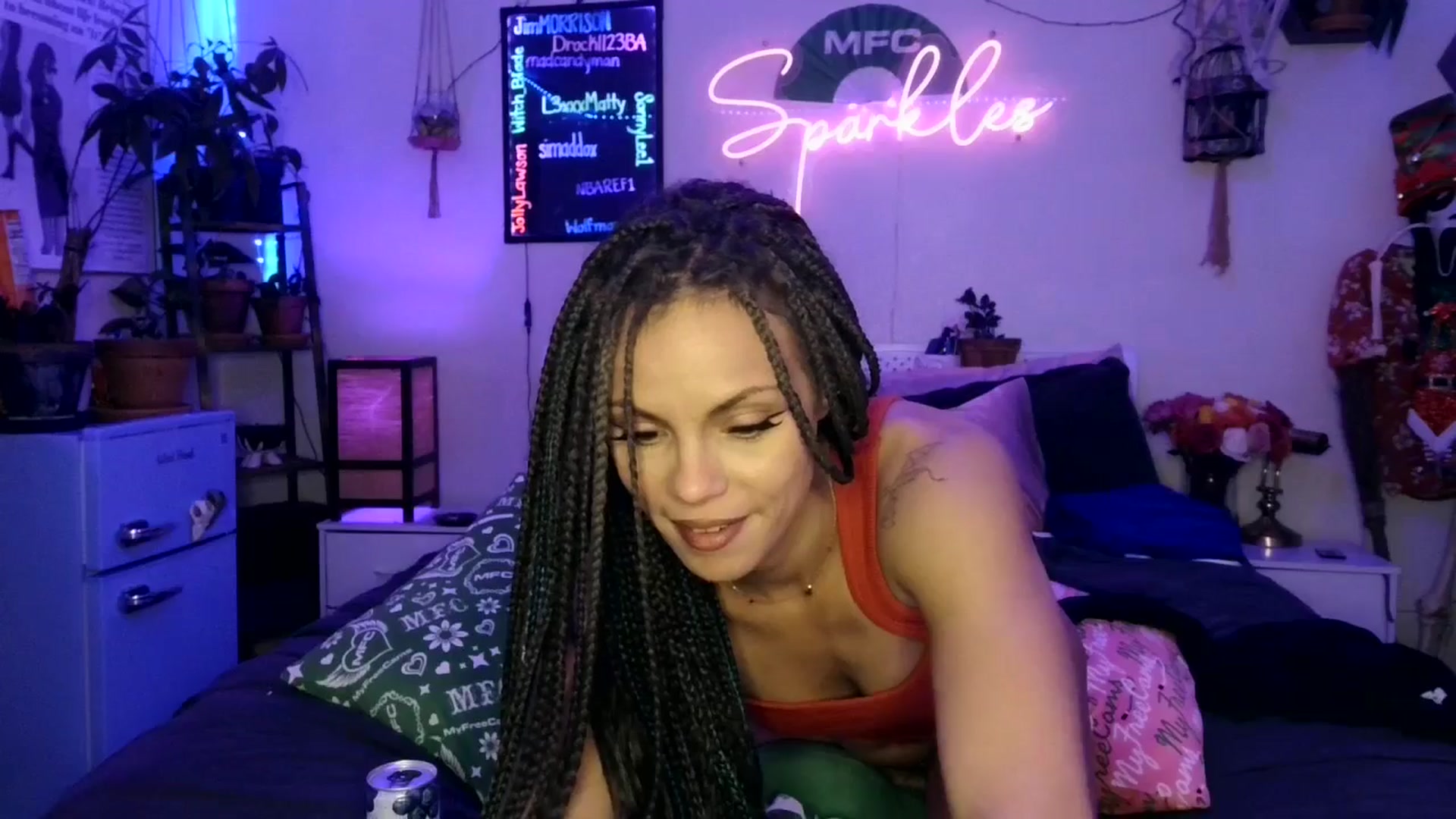 Gallery image thumbnail from SPARKL3S's myfreecams stream on, 12/18/2025, 11:34 image 6 of 20