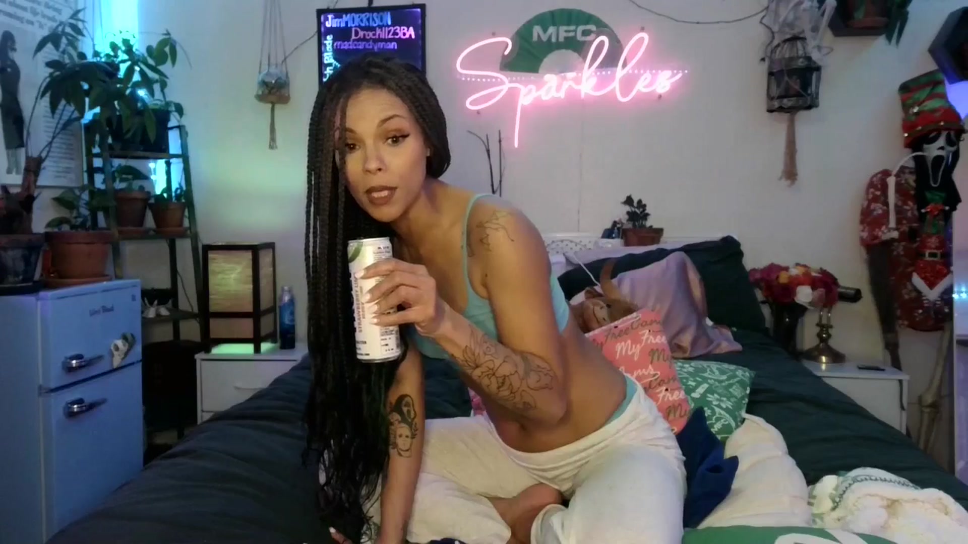 Gallery image thumbnail from SPARKL3S's myfreecams stream on, 12/19/2025, 11:53 image 9 of 20