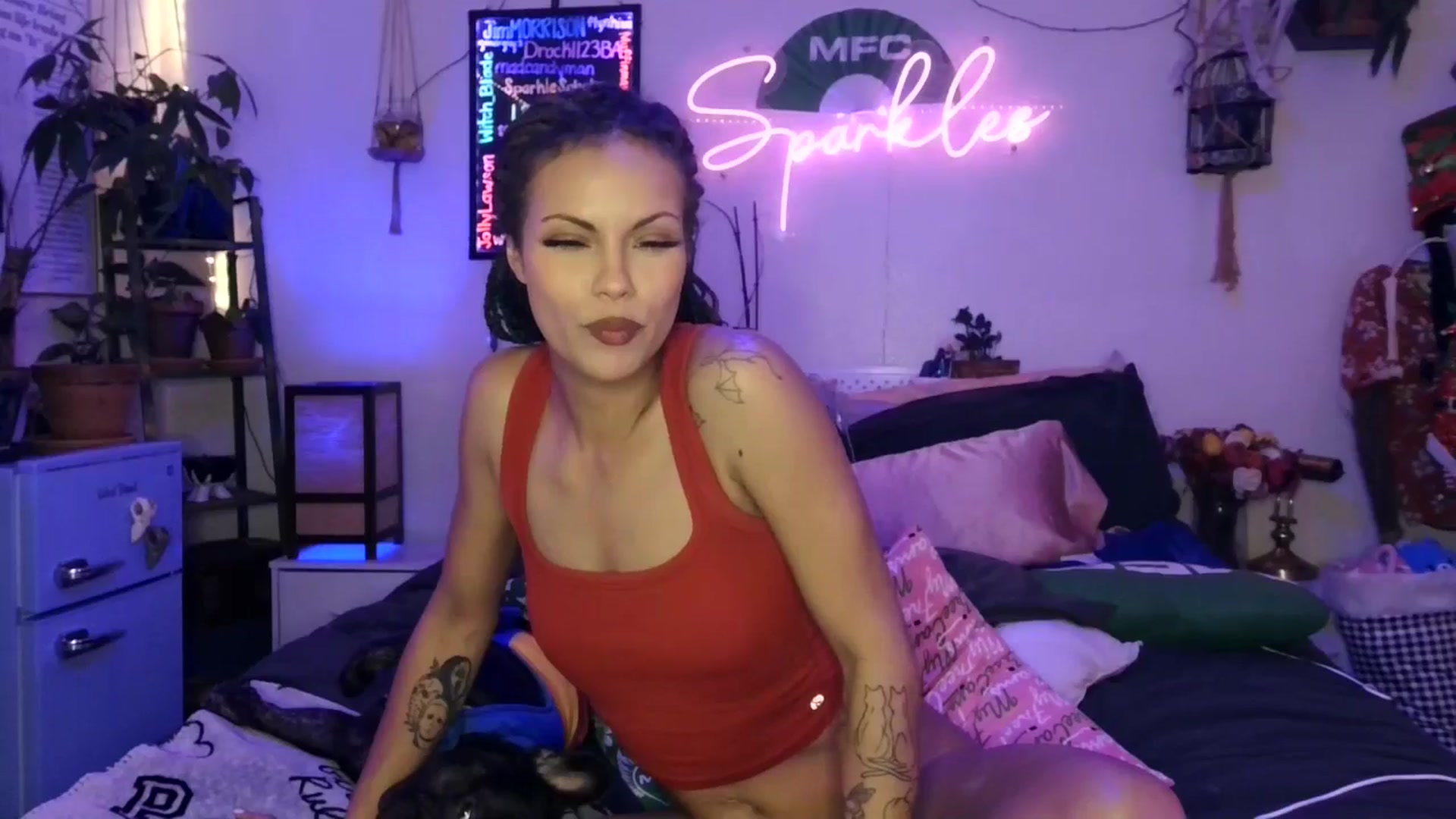 Gallery image thumbnail from SPARKL3S's myfreecams stream on, 12/25/2025, 09:59 image 6 of 20