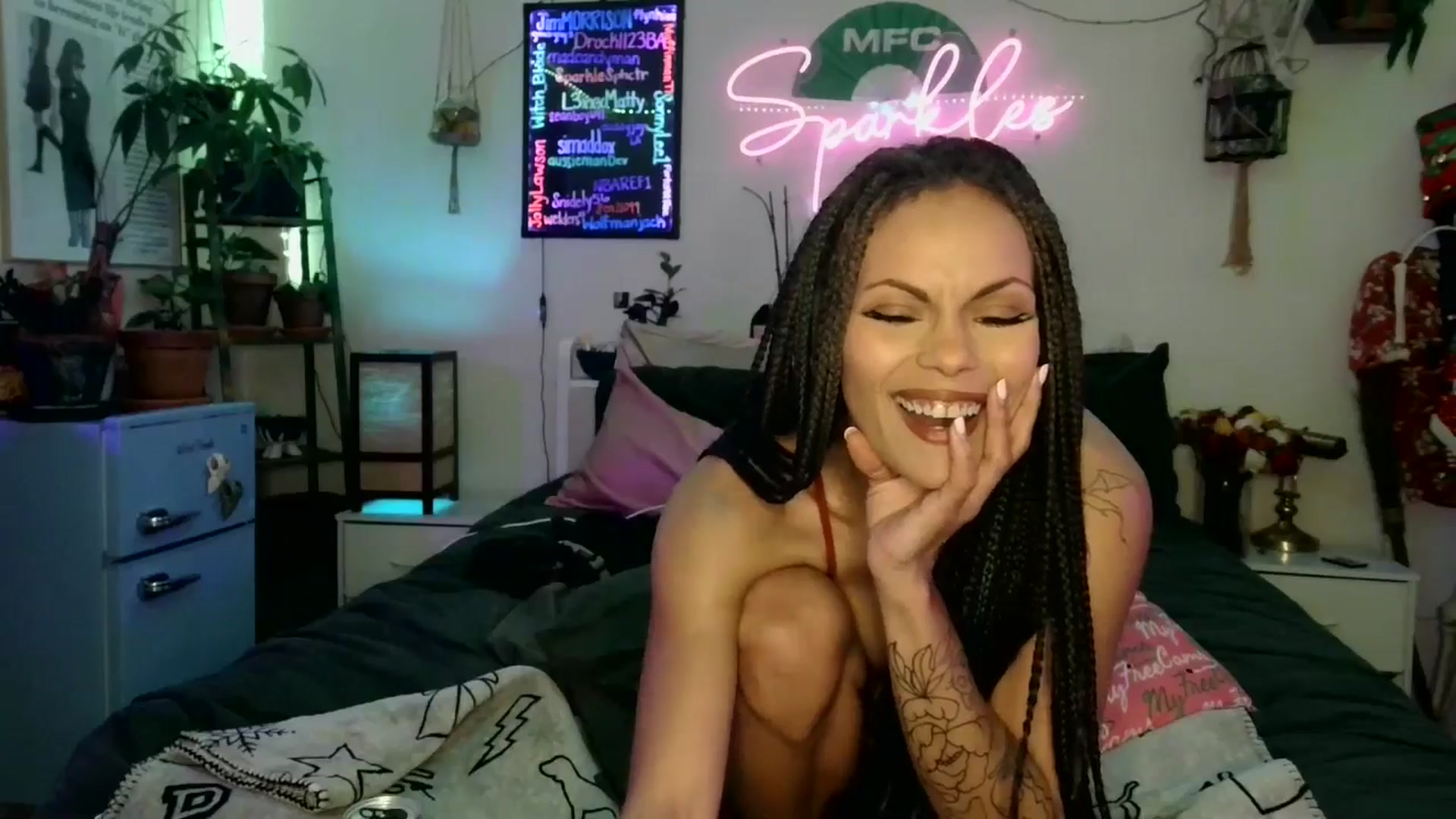 Gallery image thumbnail from SPARKL3S's myfreecams stream on, 12/26/2025, 10:12 image 6 of 20