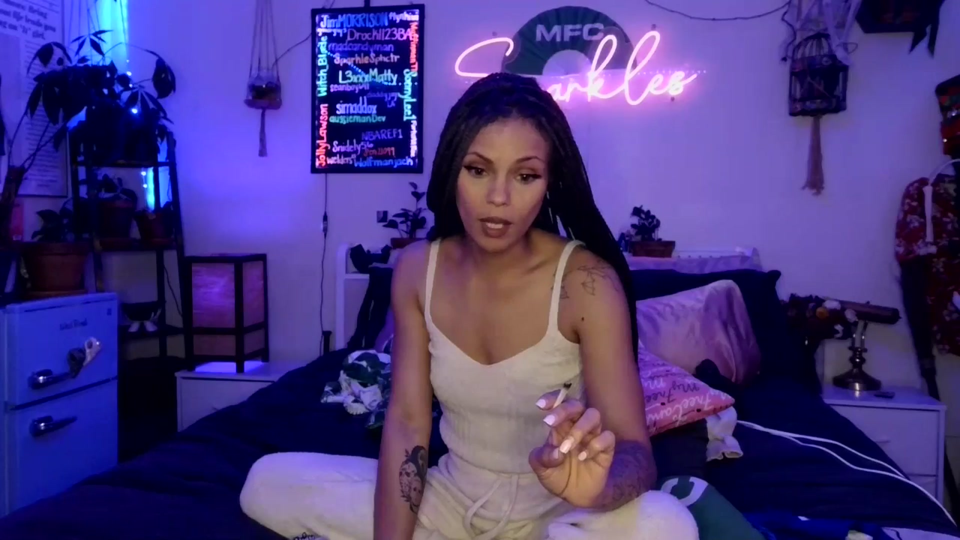 Gallery image thumbnail from SPARKL3S's myfreecams stream on, 01/02/2026, 10:50 image 11 of 20