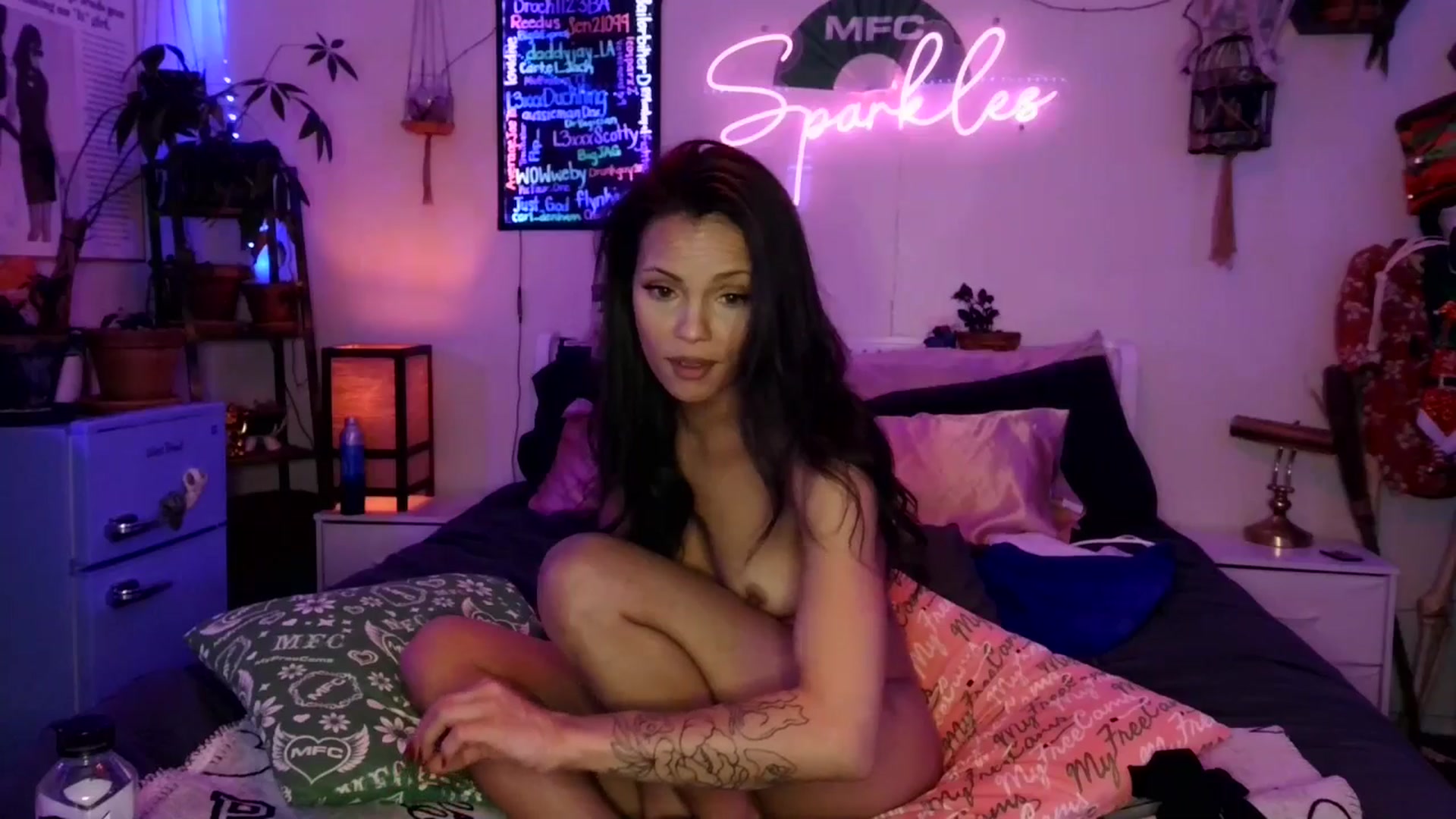 Gallery image thumbnail from SPARKL3S's myfreecams stream on, 01/28/2026, 11:57 image 6 of 20