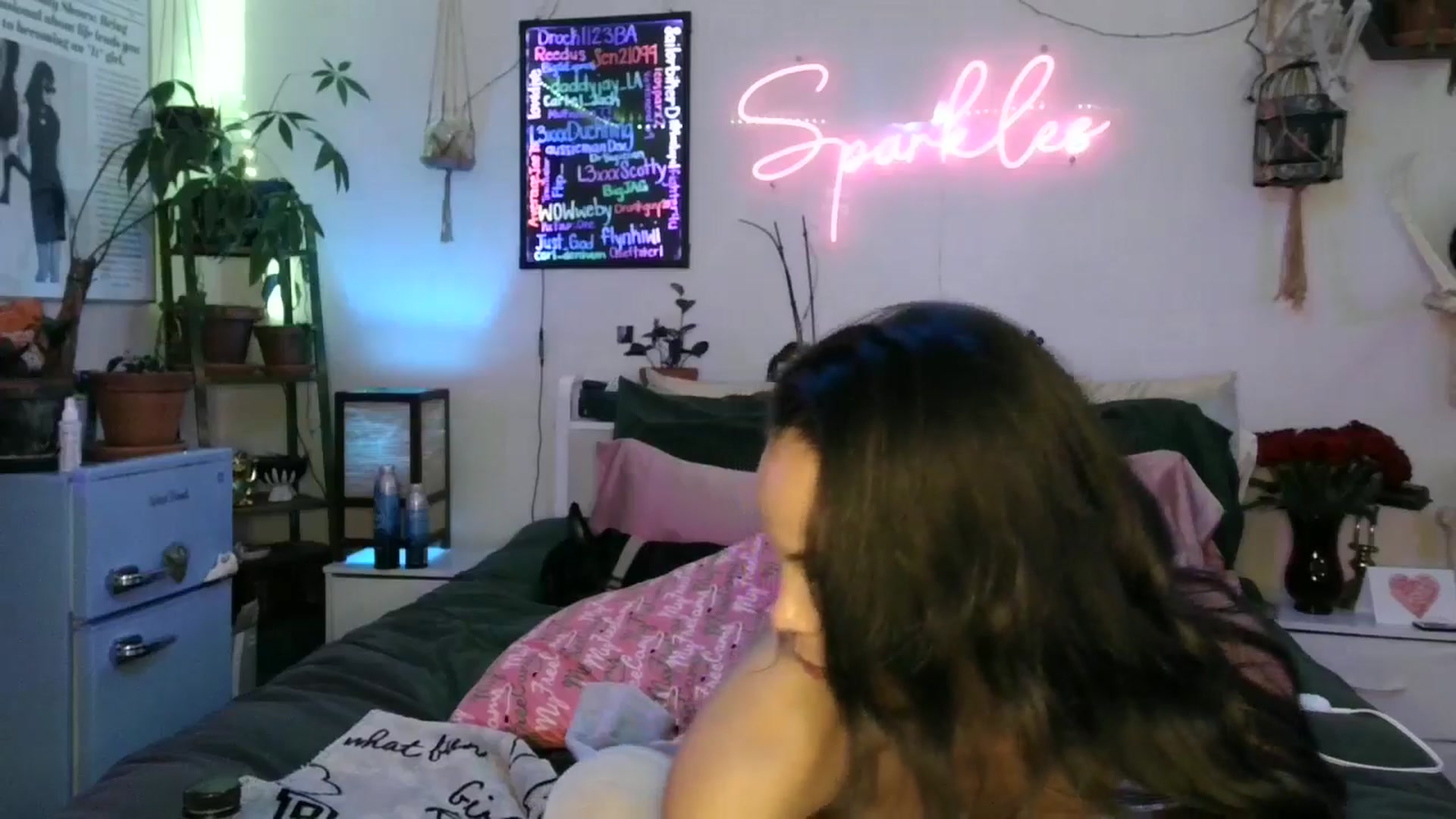 Gallery image thumbnail from SPARKL3S's myfreecams stream on, 02/01/2026, 10:57 image 10 of 20