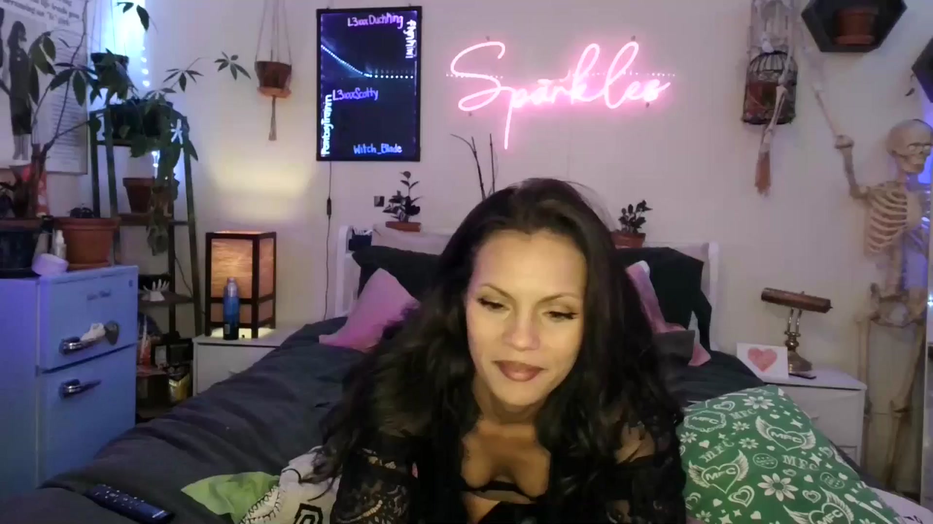 Gallery image thumbnail from SPARKL3S's myfreecams stream on, 02/10/2026, 09:10 image 11 of 20