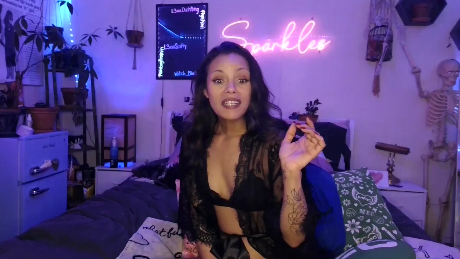 Gallery image thumbnail from SPARKL3S's myfreecams stream on, 02/10/2026, 10:26 image 13 of 20