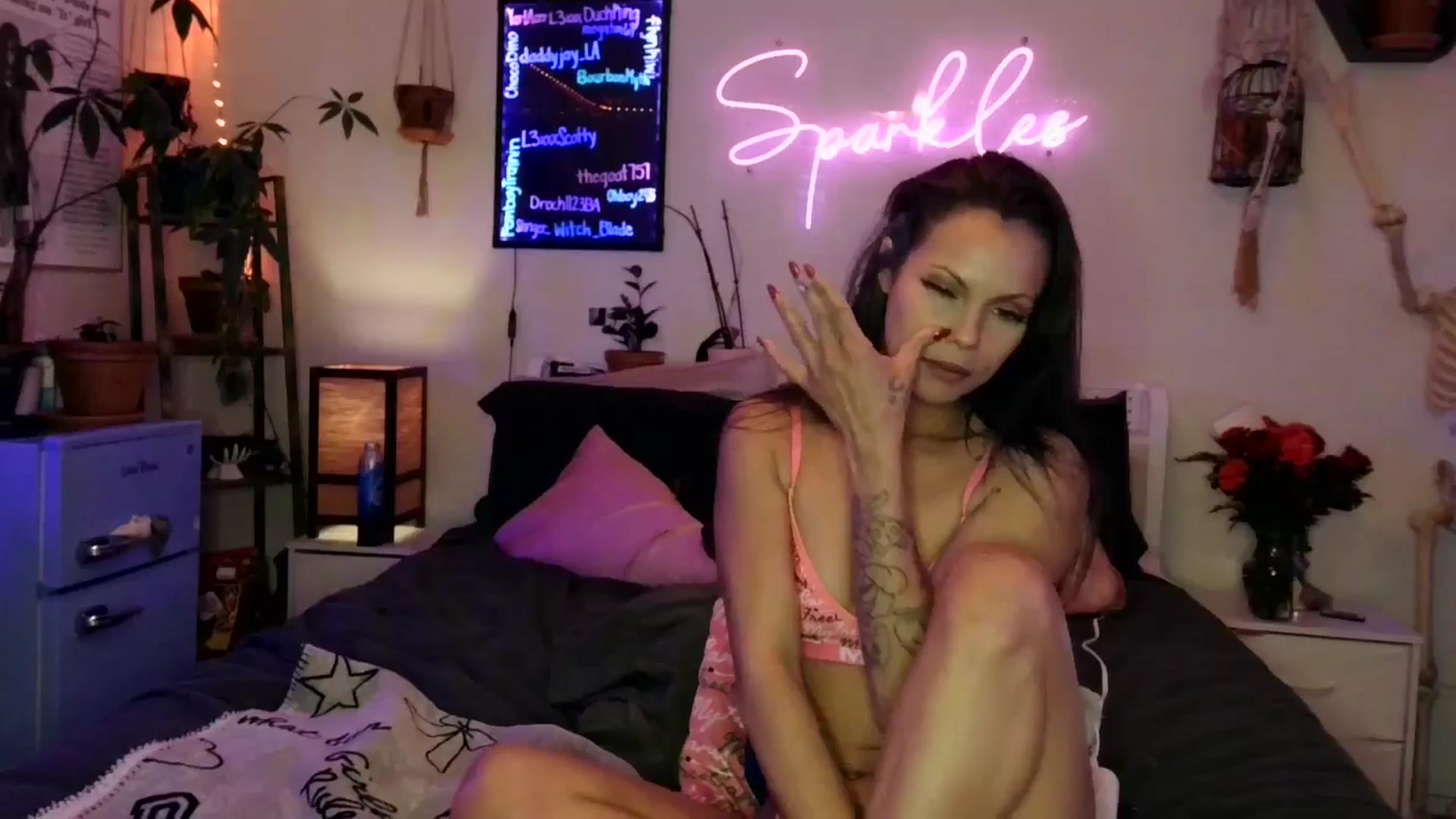 Gallery image thumbnail from SPARKL3S's myfreecams stream on, 02/17/2026, 10:11 image 11 of 20