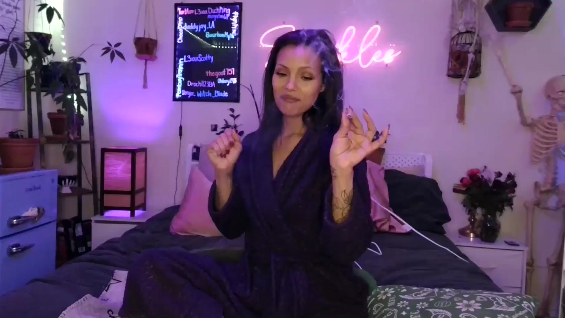 Gallery image thumbnail from SPARKL3S's myfreecams stream on, 02/22/2026, 11:52 image 1 of 20