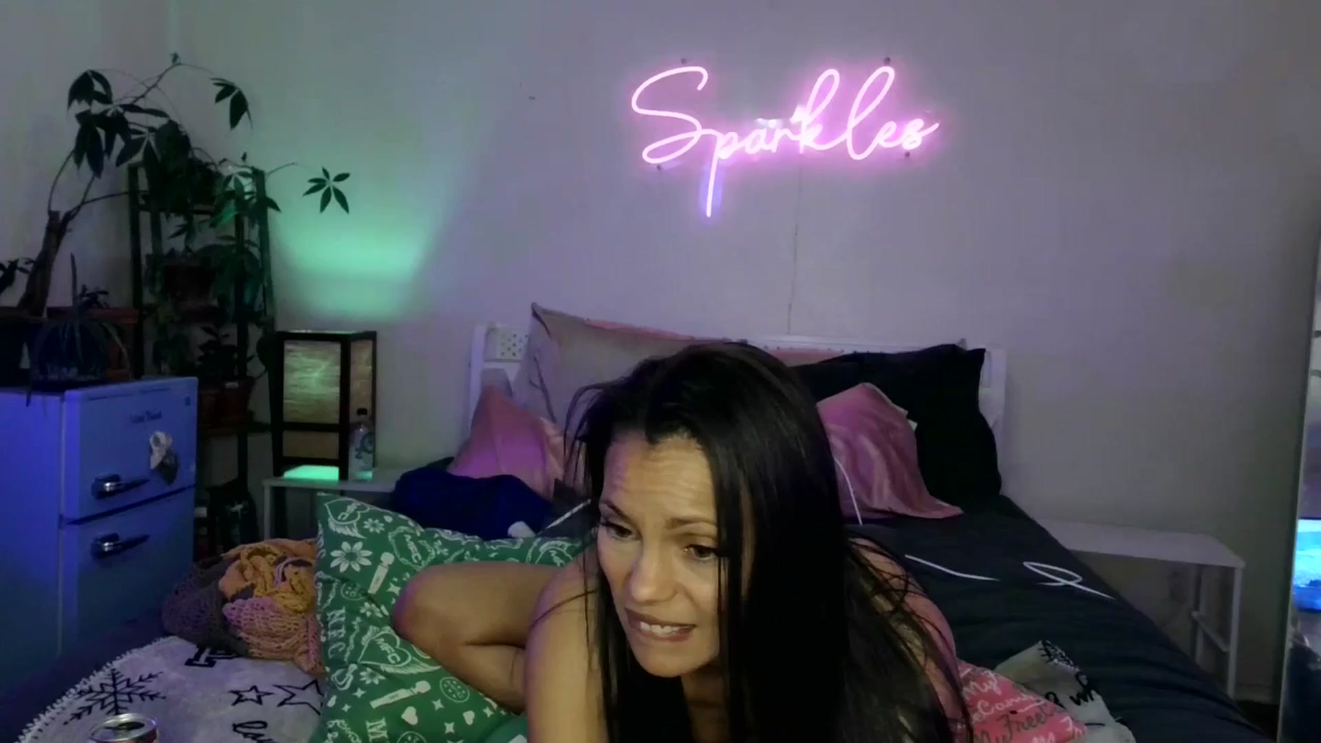 Gallery image thumbnail from SPARKL3S's myfreecams stream on, 03/02/2026, 10:48 image 20 of 20
