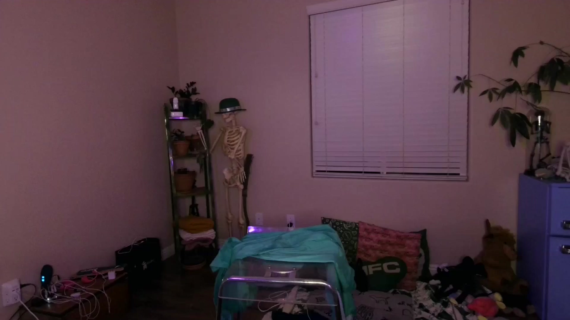 Gallery image thumbnail from SPARKL3S's myfreecams stream on, 03/06/2026, 10:49 image 1 of 20