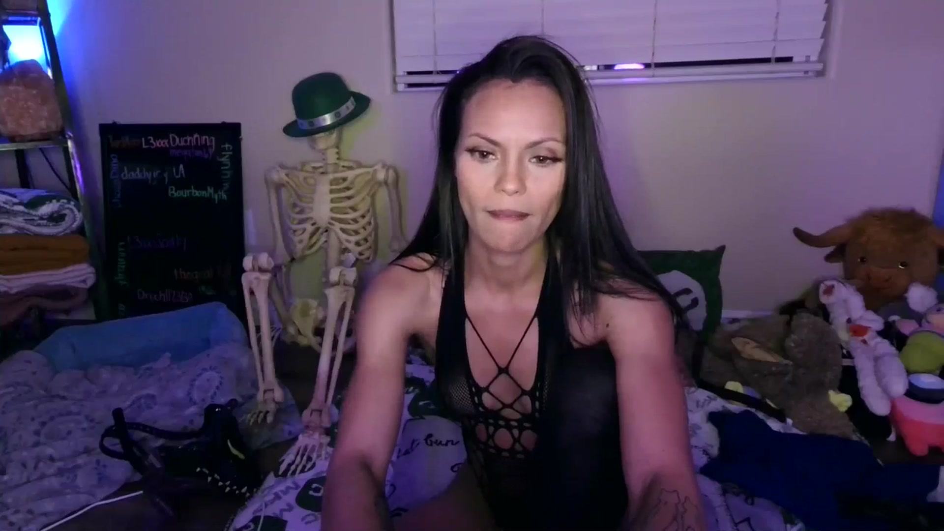 Gallery image thumbnail from SPARKL3S's myfreecams stream on, 03/08/2026, 12:38 image 13 of 20