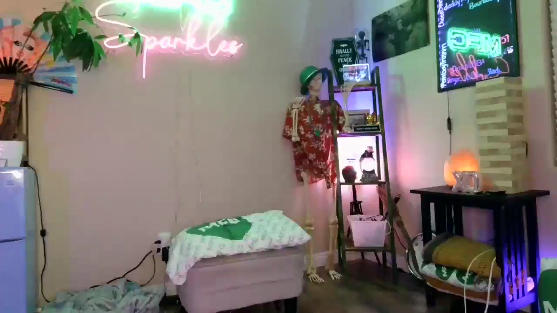 Gallery image thumbnail from SPARKL3S's myfreecams stream on, 03/10/2026, 11:07 image 20 of 20