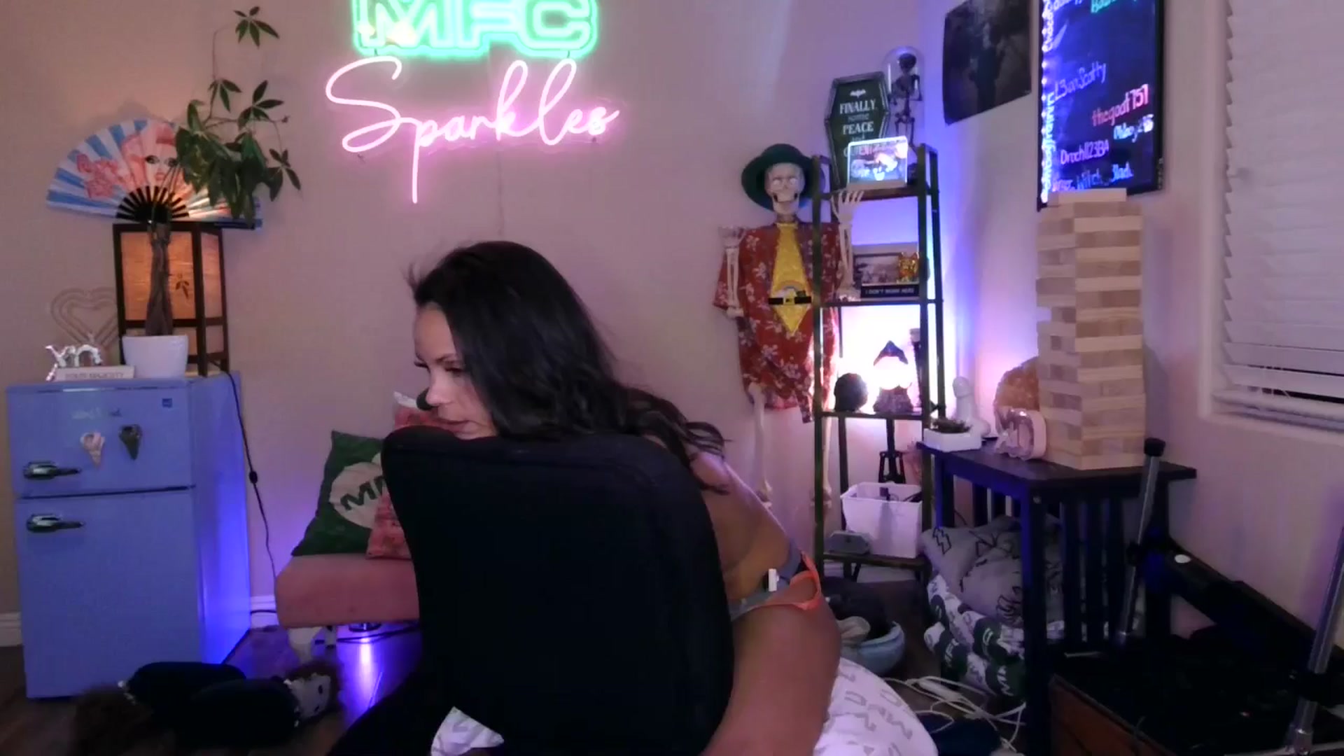 Gallery image thumbnail from SPARKL3S's myfreecams stream on, 03/15/2026, 10:03 image 1 of 20