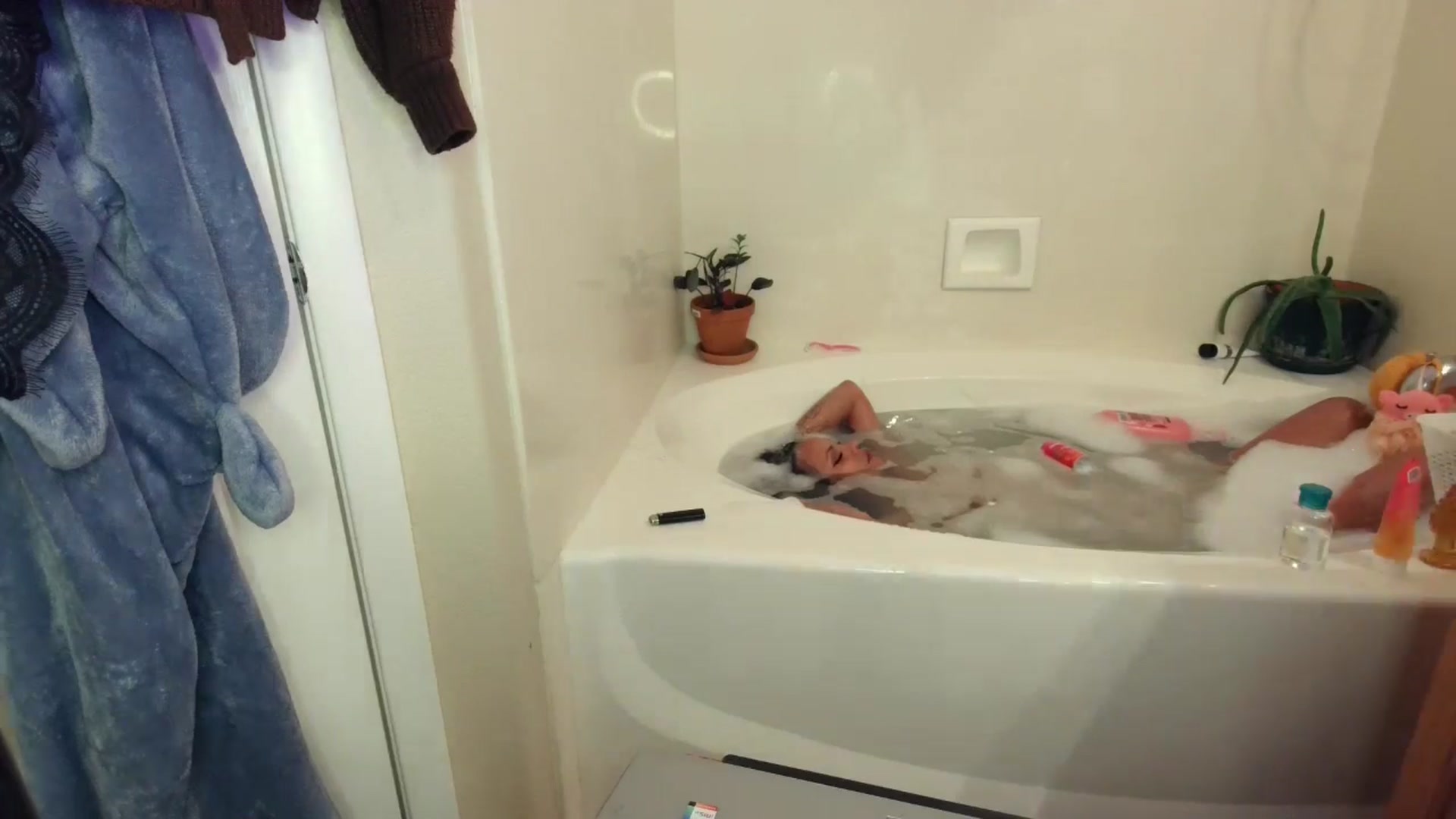 Gallery image thumbnail from SPARKL3S's myfreecams stream on, 03/17/2026, 11:15 image 8 of 20
