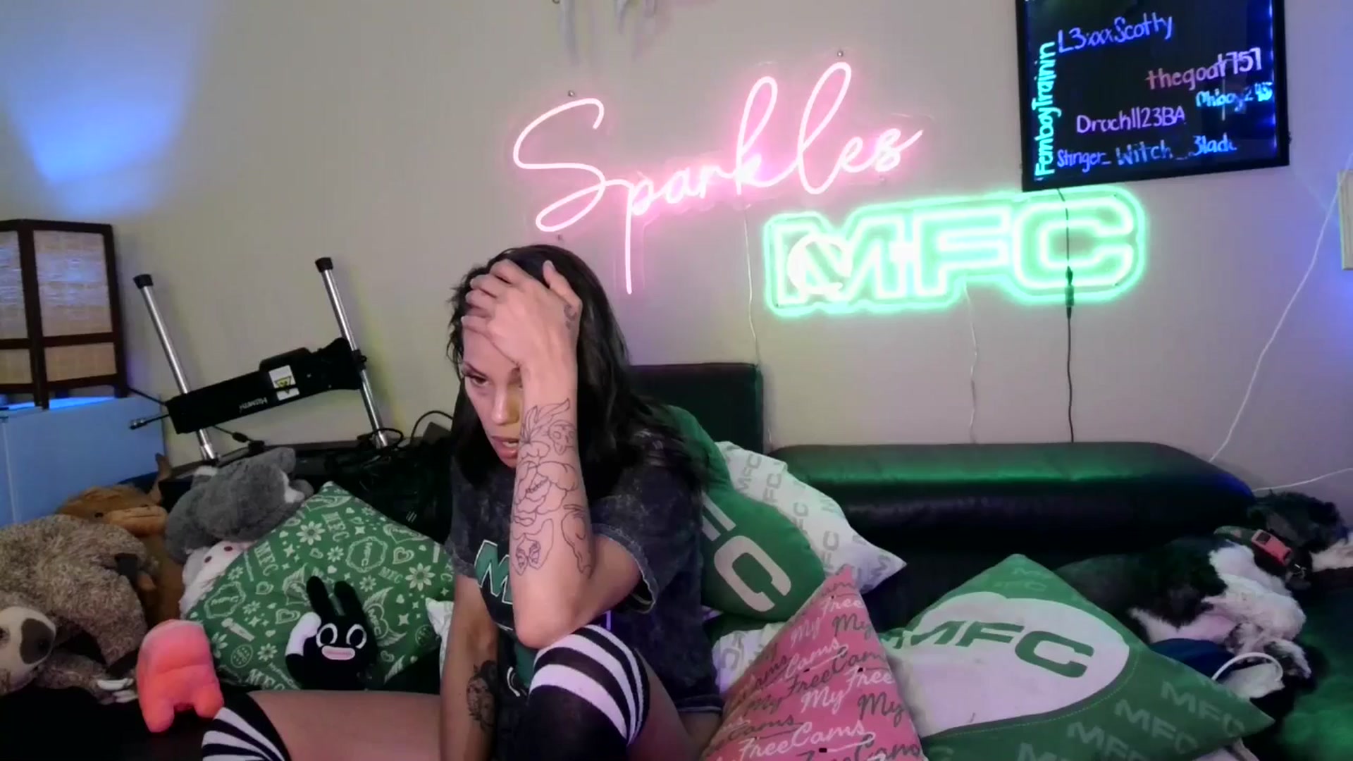 Gallery image thumbnail from SPARKL3S's myfreecams stream on, 03/24/2026, 07:56 image 13 of 20