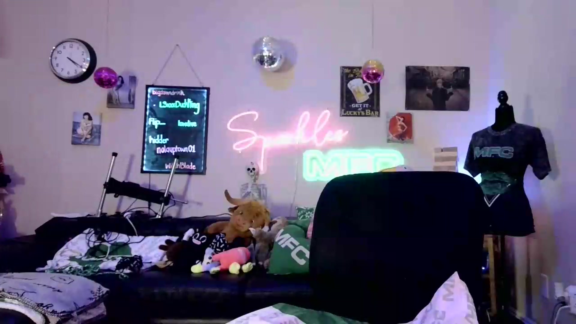 Gallery image thumbnail from SPARKL3S's myfreecams stream on, 05/16/2026, 10:11 image 18 of 20