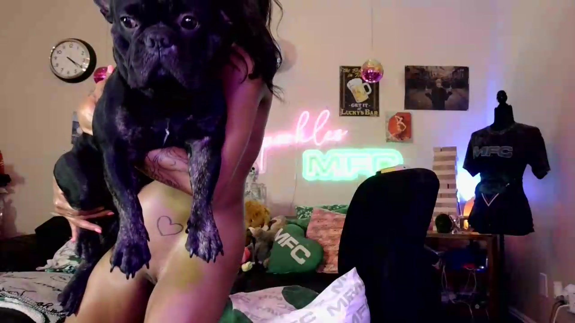 Gallery image thumbnail from SPARKL3S's myfreecams stream on, 05/16/2026, 10:11 image 13 of 20