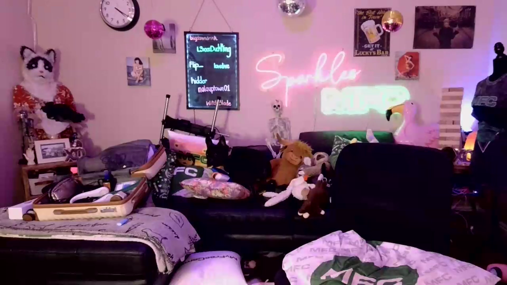 Gallery image thumbnail from SPARKL3S's myfreecams stream on, 05/19/2026, 10:27 image 20 of 20