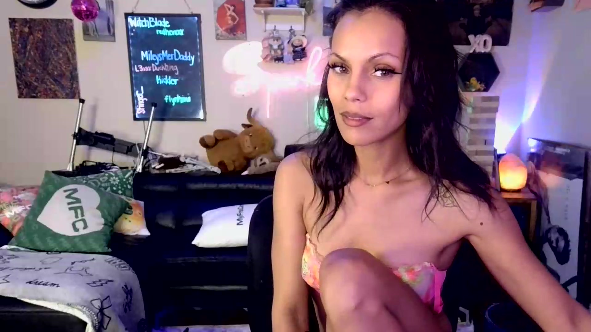 Gallery image thumbnail from SPARKL3S's myfreecams stream on, 07/11/2026, 11:10 image 12 of 20