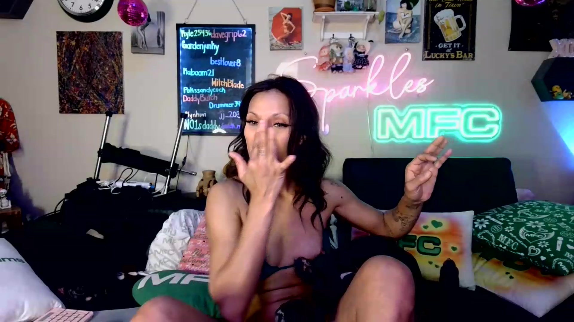 Gallery image thumbnail from SPARKL3S's myfreecams stream on, 08/16/2026, 09:38 image 6 of 20