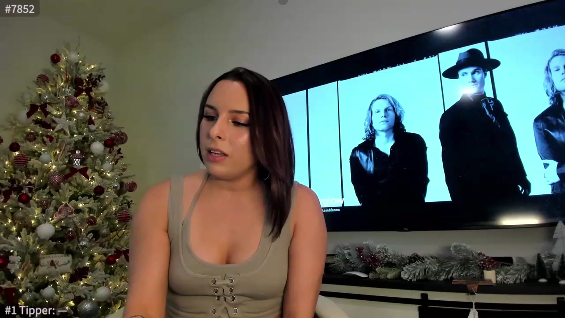 Gallery image thumbnail from SPARKLY's myfreecams stream on, 12/12/2023, 20:52 image 4 of 20