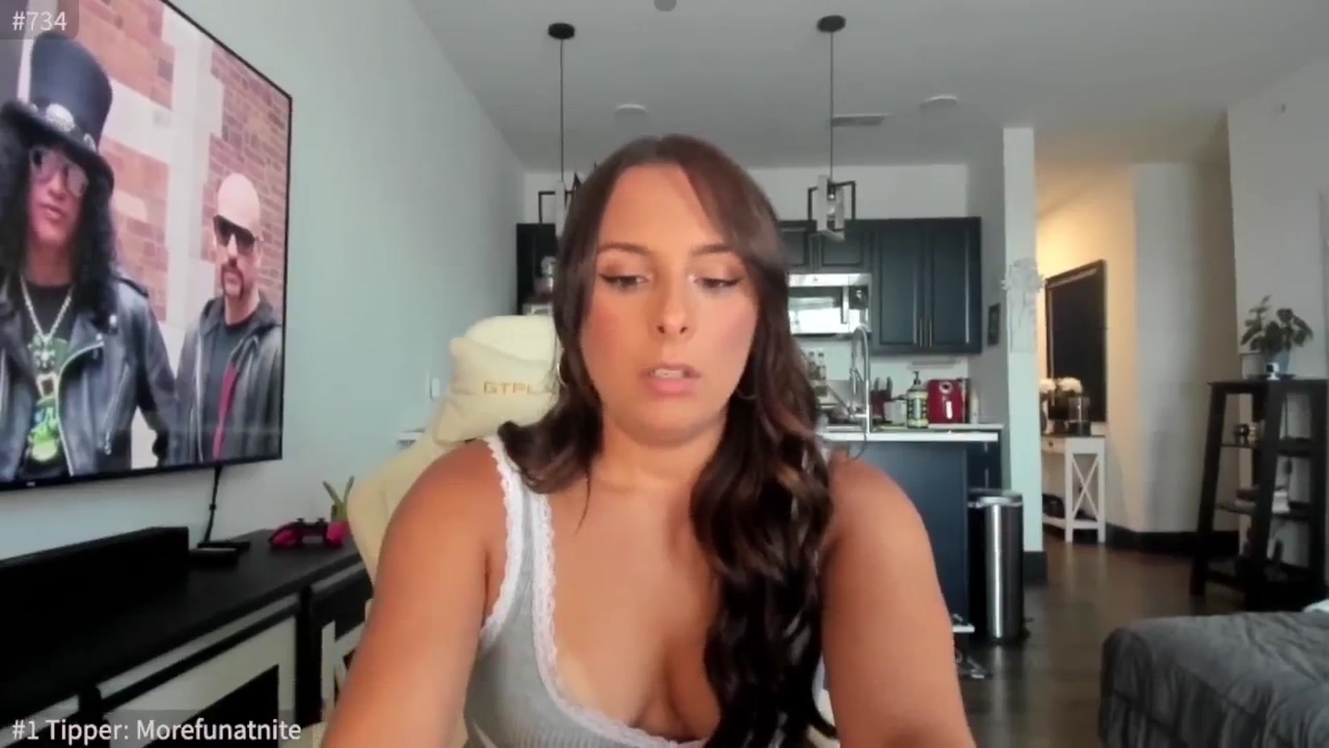 Gallery image thumbnail from SPARKLY's myfreecams stream on, 08/05/2024, 16:39 image 13 of 20
