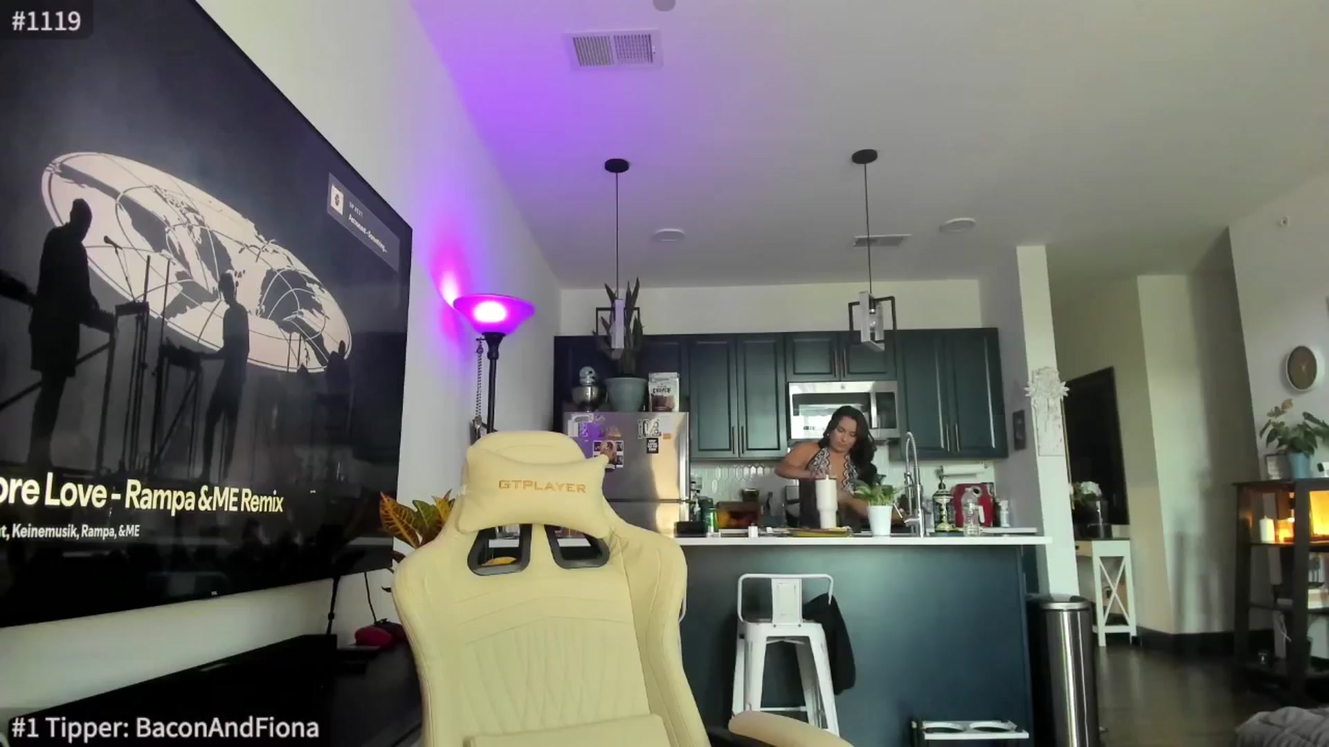 Gallery image thumbnail from SPARKLY's myfreecams stream on, 08/23/2024, 16:50 image 17 of 20