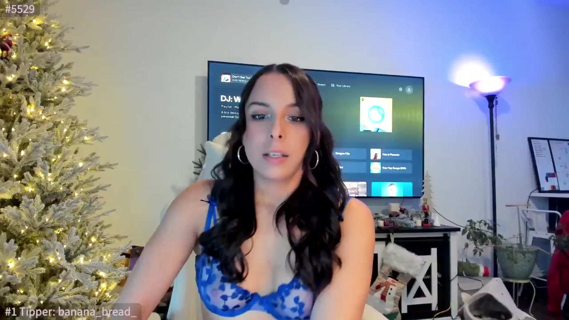 Gallery image thumbnail from SPARKLY's myfreecams stream on, 12/05/2024, 20:17 image 1 of 20