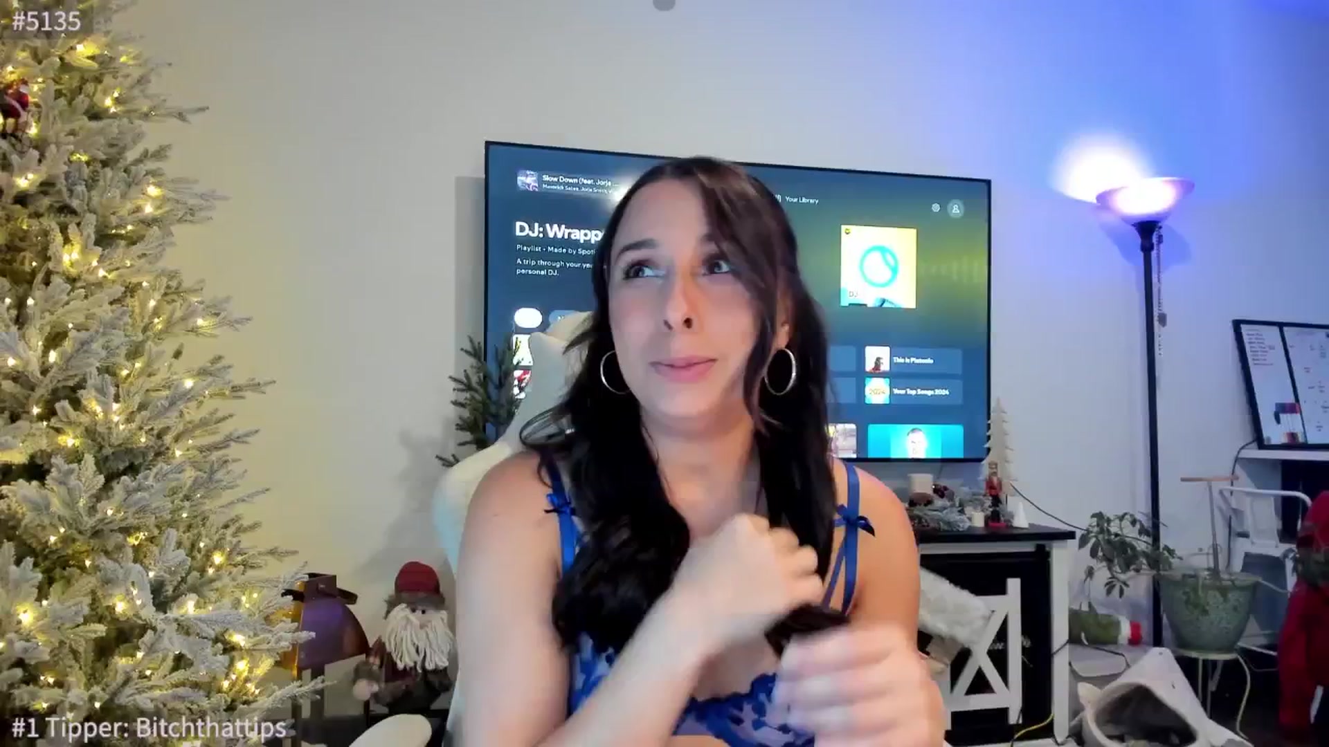 Gallery image thumbnail from SPARKLY's myfreecams stream on, 12/05/2024, 20:17 image 8 of 20