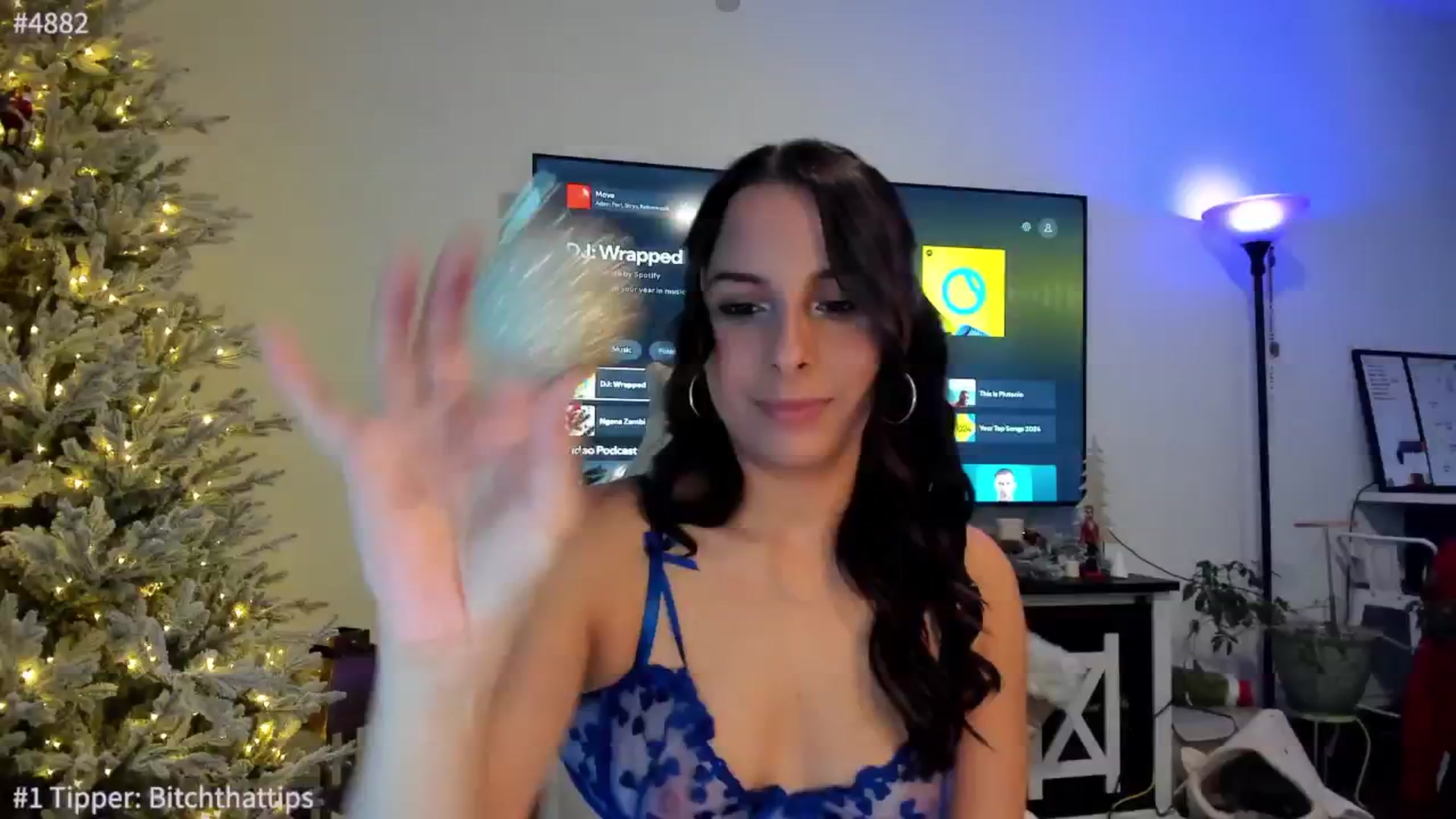 Gallery image thumbnail from SPARKLY's myfreecams stream on, 12/05/2024, 20:17 image 15 of 20