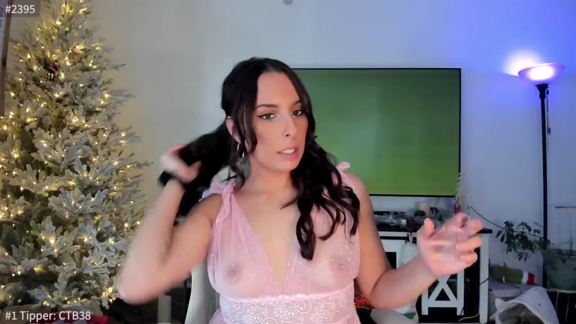 Gallery image thumbnail from SPARKLY's myfreecams stream on, 12/06/2024, 16:53 image 12 of 20