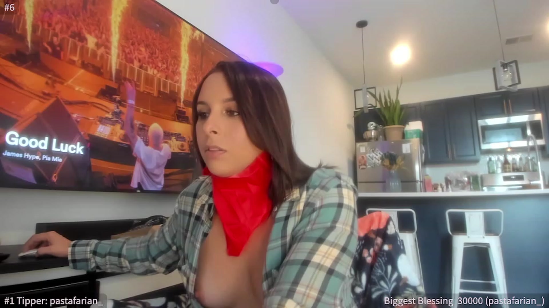 Gallery image thumbnail from SPARKLY9YEARS's myfreecams stream on, 11/01/2023, 16:11 image 16 of 20