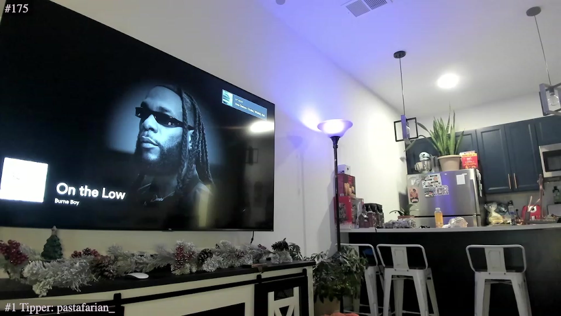 Gallery image thumbnail from SPARKLYBDAY's myfreecams stream on, 11/22/2023, 21:39 image 5 of 20