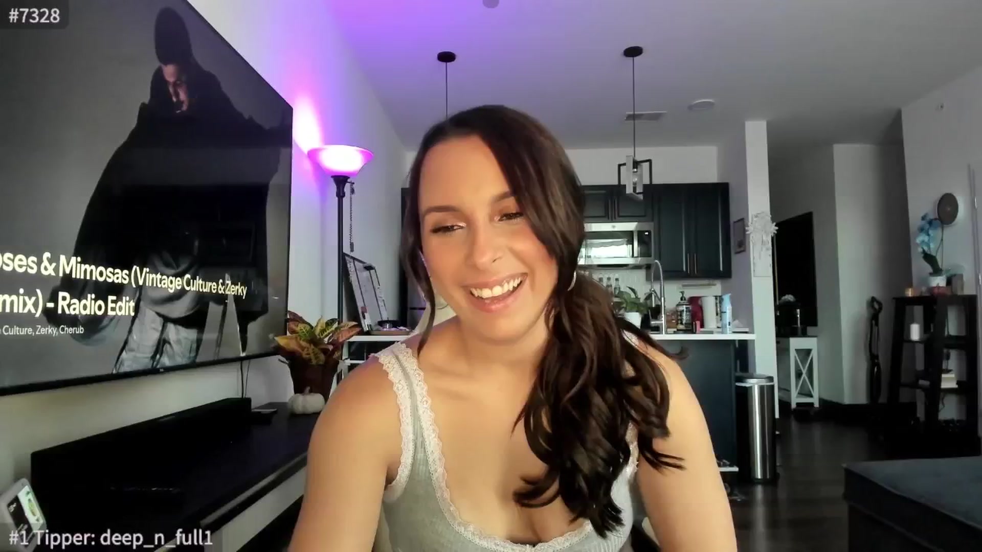 Gallery image thumbnail from SPARKLYBDAY's myfreecams stream on, 11/11/2024, 20:25 image 3 of 20