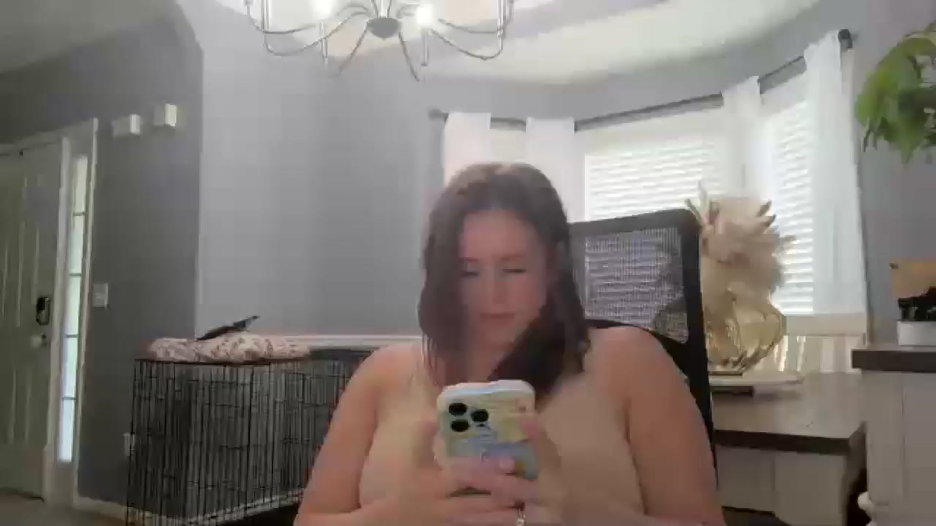 Gallery image thumbnail from SSHBBQ's myfreecams stream on, 04/07/2025, 14:37 image 20 of 20