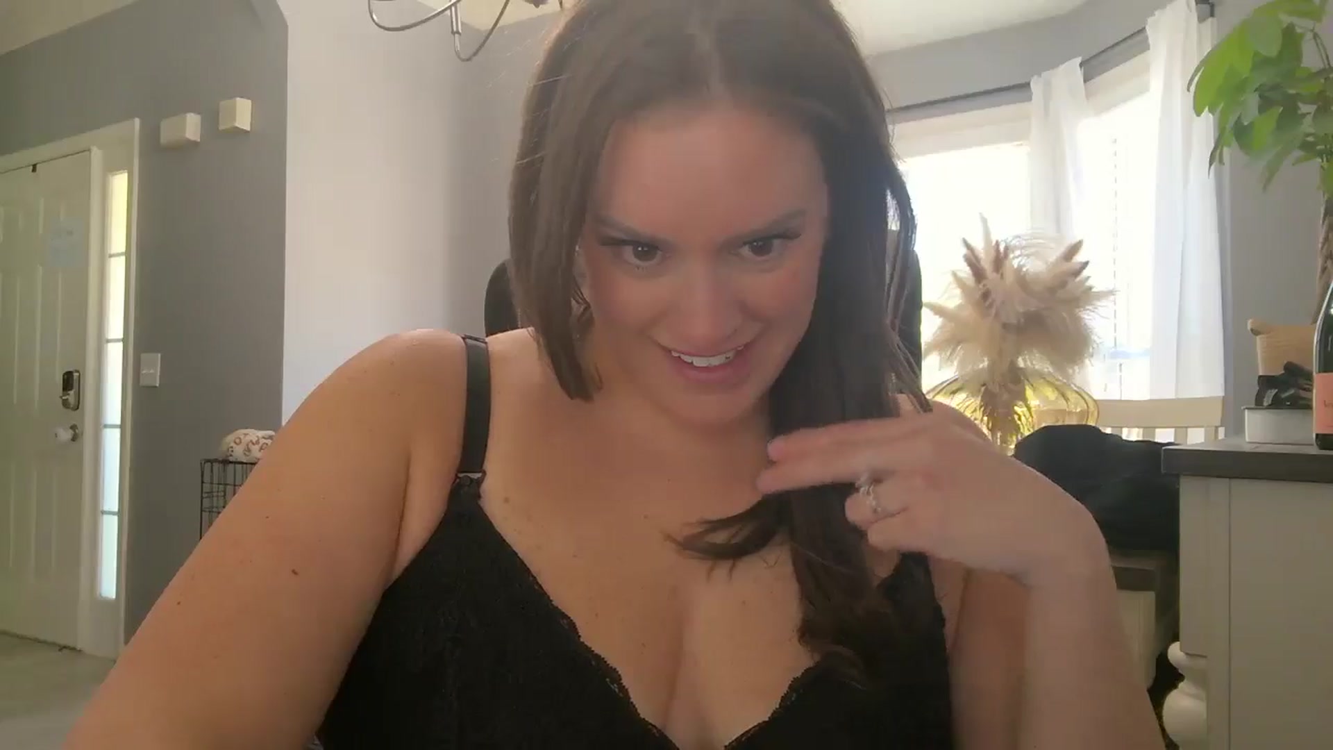 Gallery image thumbnail from SSHBBQ's myfreecams stream on, 04/09/2025, 18:15 image 12 of 20