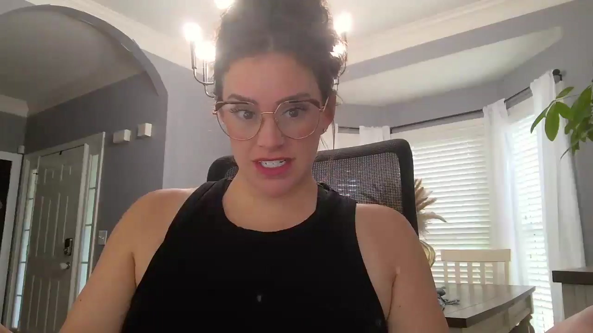 Gallery image thumbnail from SSHBBQ's myfreecams stream on, 04/29/2025, 15:59 image 2 of 20
