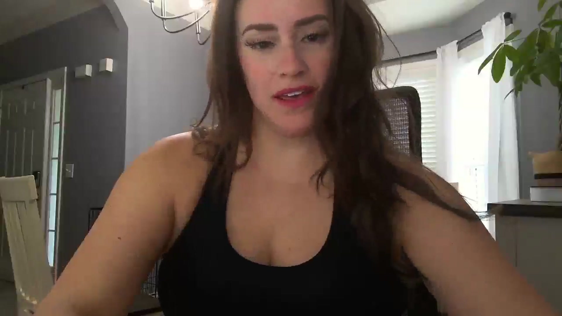 Gallery image thumbnail from SSHBBQ's myfreecams stream on, 05/01/2025, 14:26 image 11 of 20