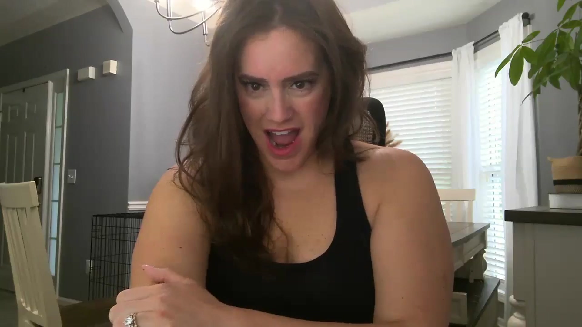 Gallery image thumbnail from SSHBBQ's myfreecams stream on, 05/01/2025, 14:26 image 4 of 20
