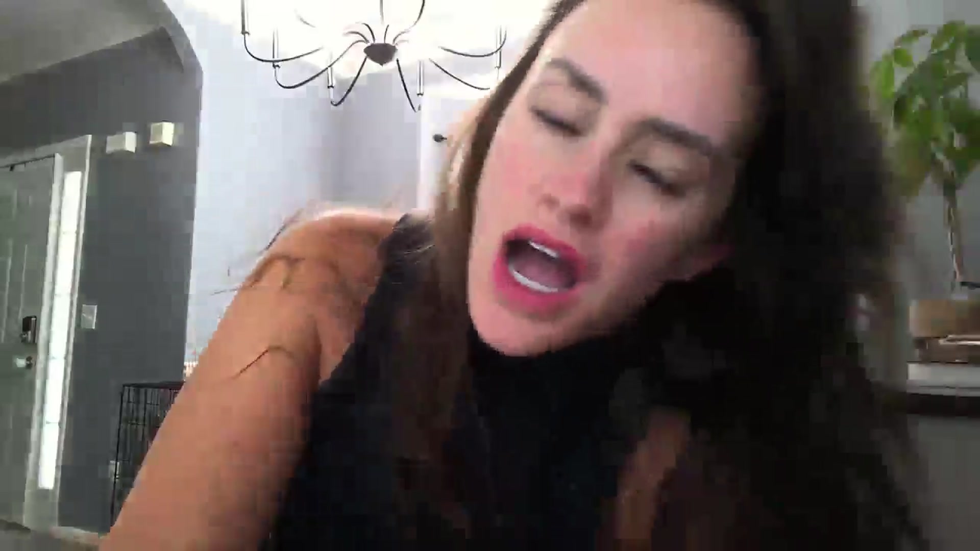 Gallery image thumbnail from SSHBBQ's myfreecams stream on, 06/02/2025, 17:04 image 6 of 20