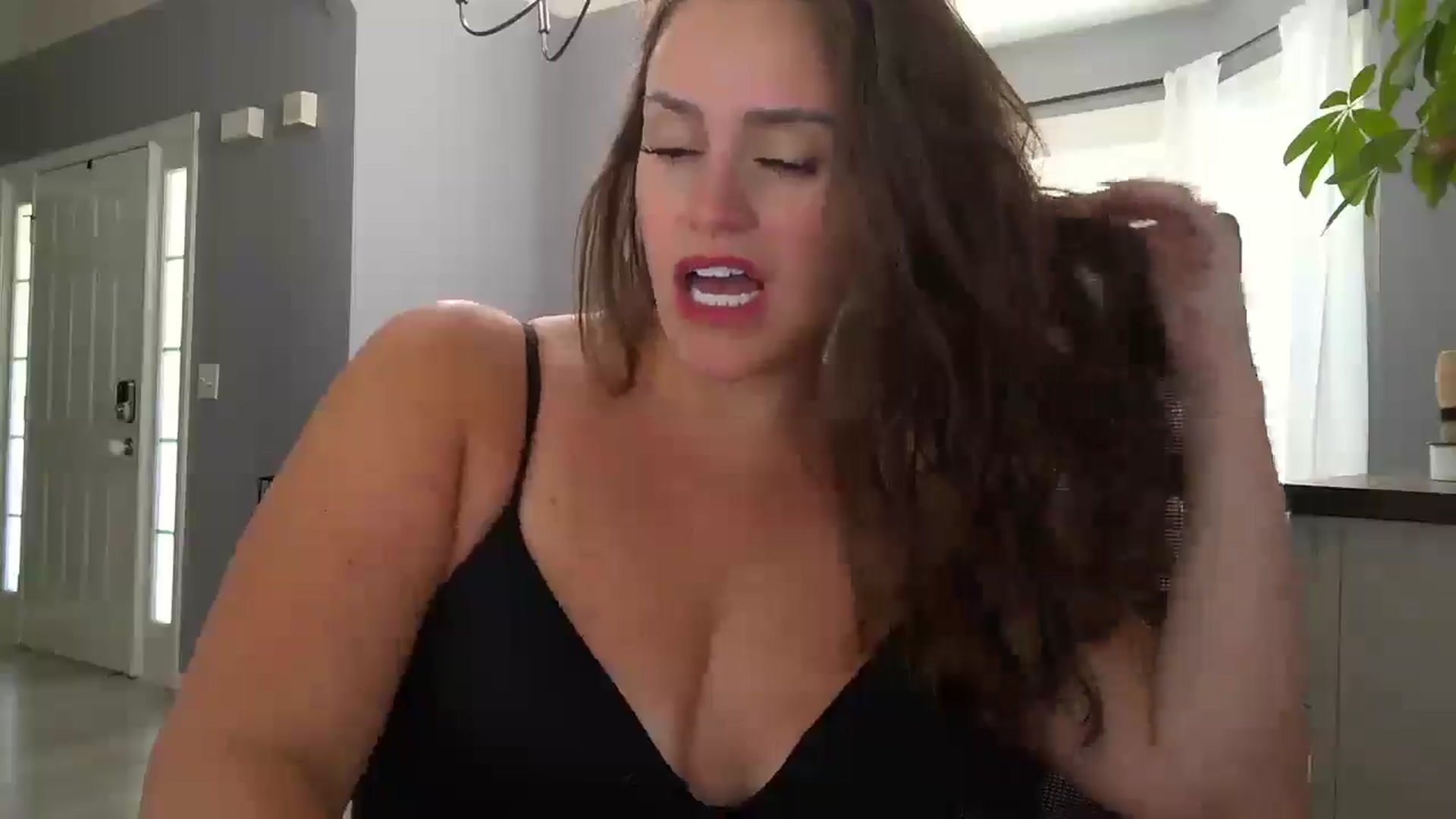 Gallery image thumbnail from SSHBBQ's myfreecams stream on, 06/02/2025, 17:04 image 19 of 20