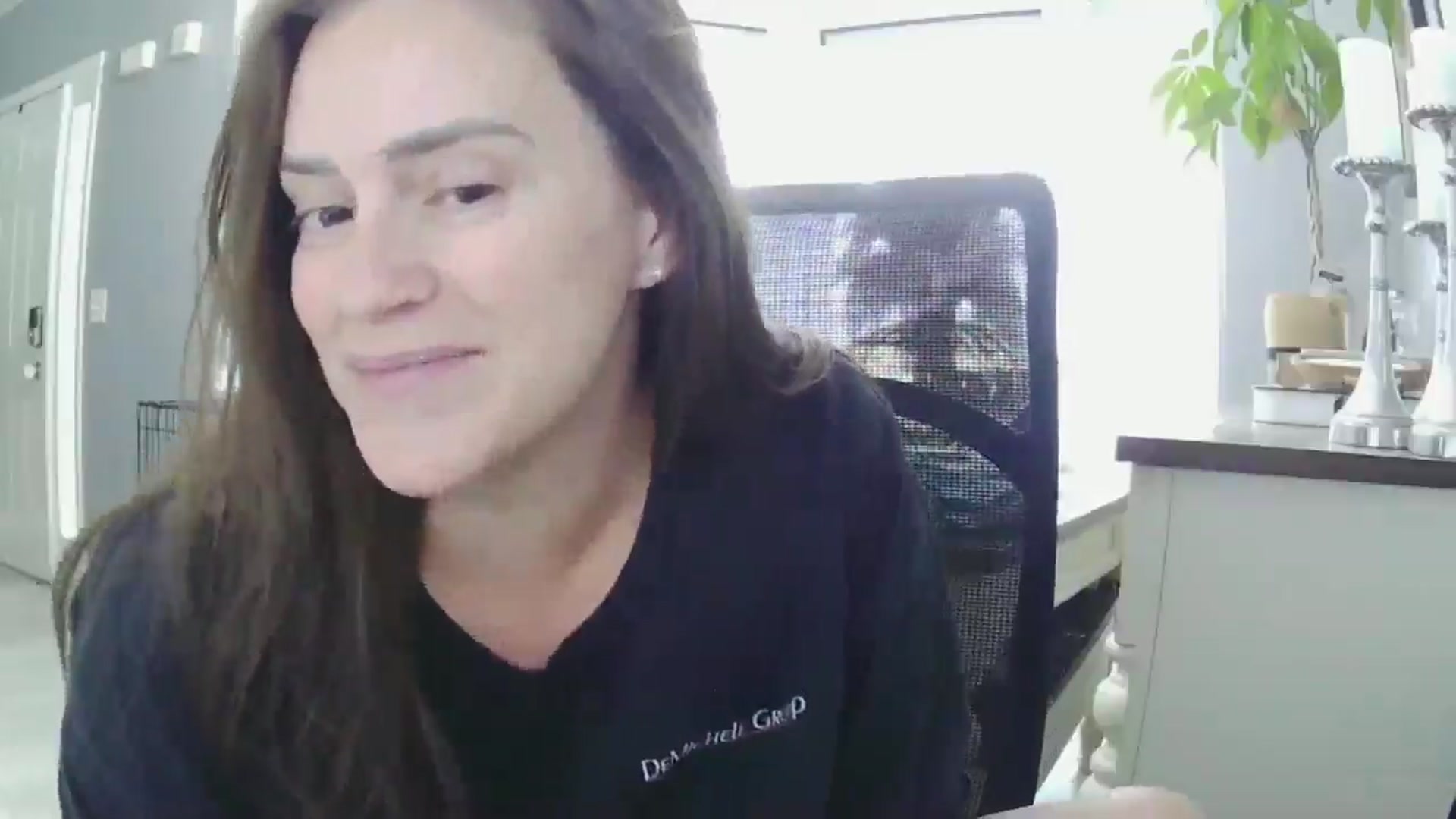 Gallery image thumbnail from SSHBBQ's myfreecams stream on, 06/04/2025, 18:01 image 5 of 20